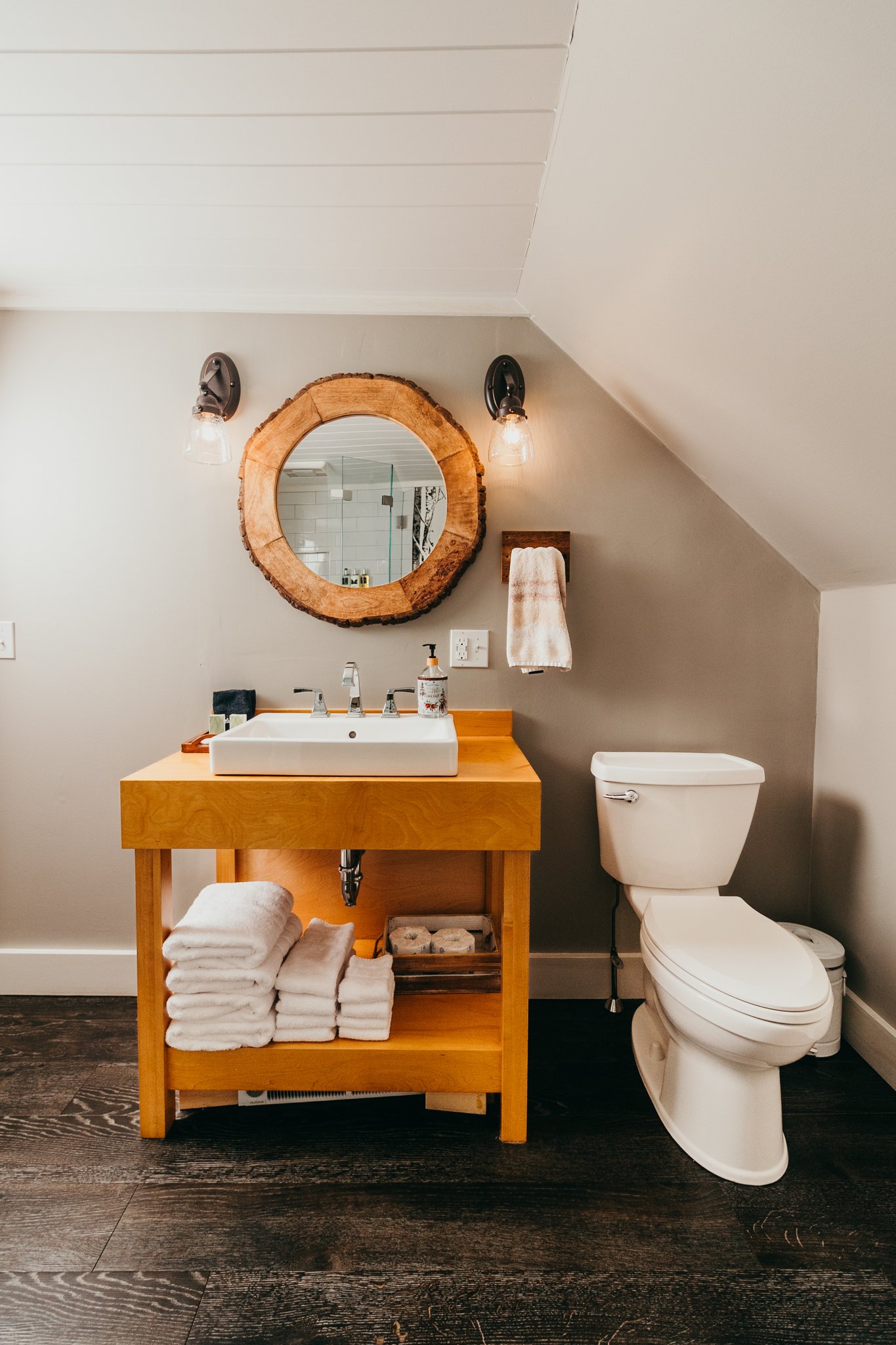 Bear mountain inn #2-31_(2048).jpg