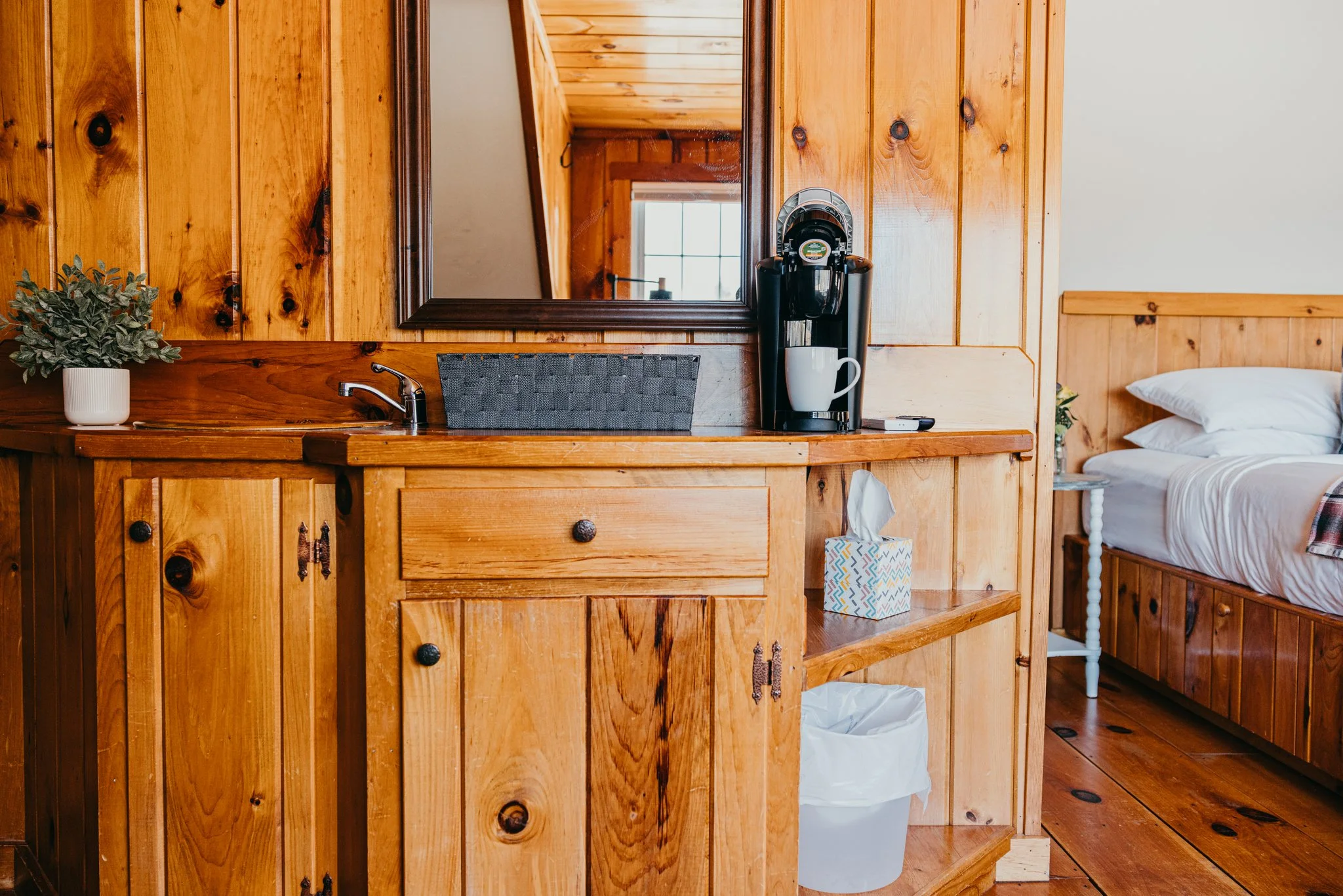 Bear mountain inn #3-148_(2048).jpg