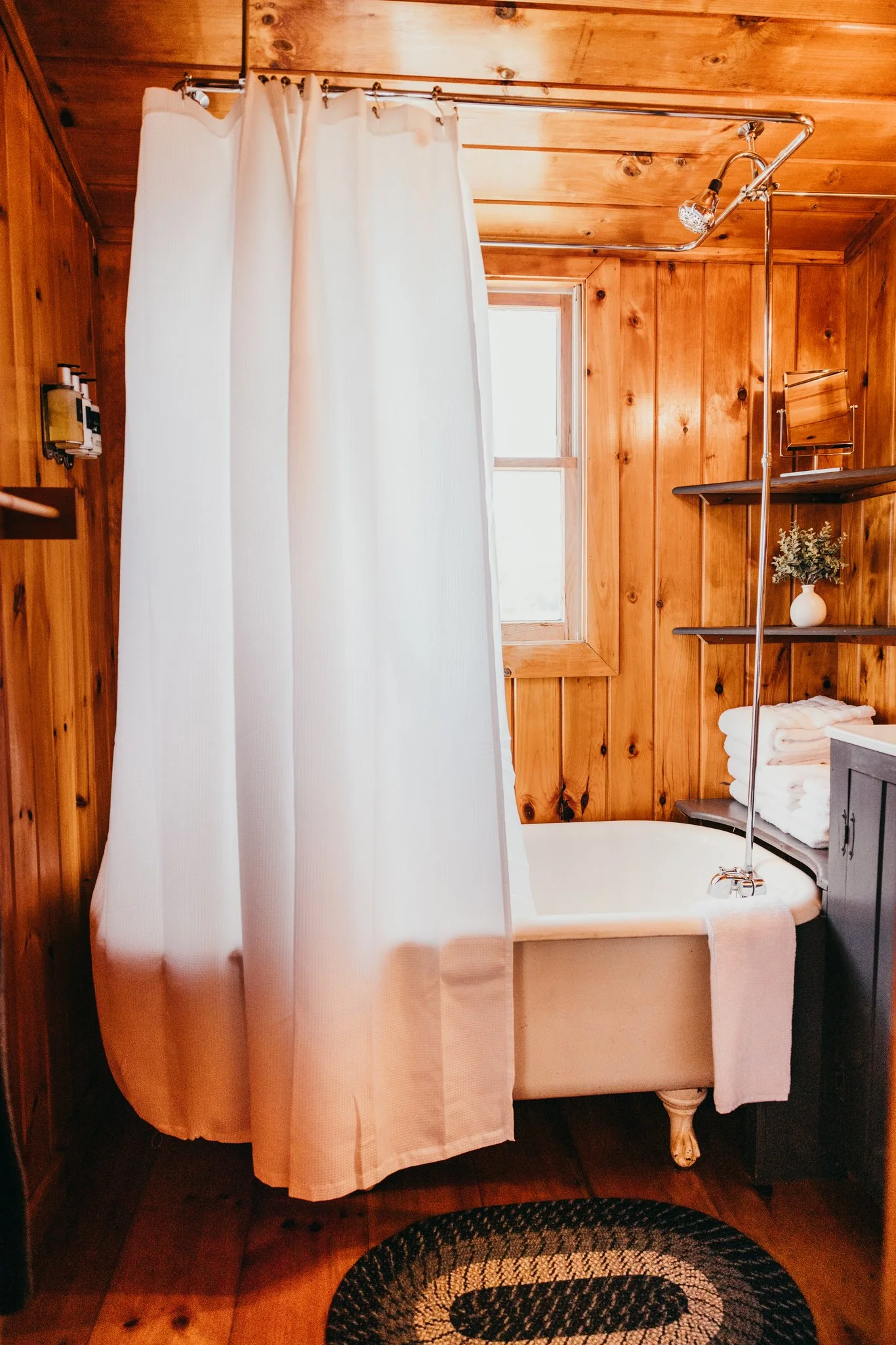 Bear Mountain inn #4-151_(2048).jpg