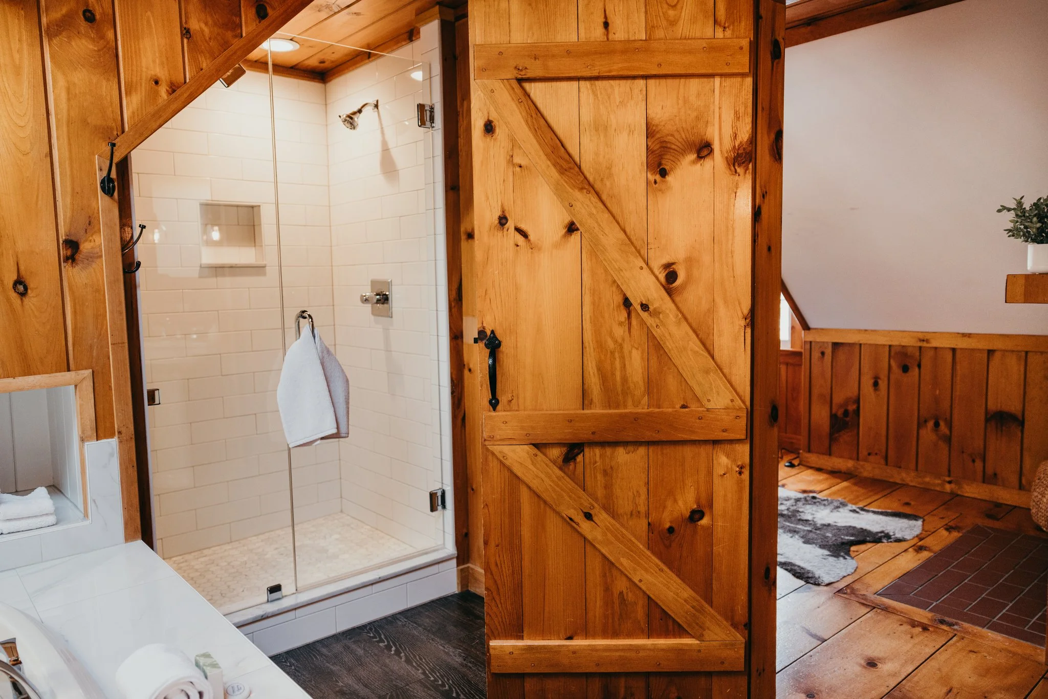 Bear mountain inn #3-131_(2048).jpg