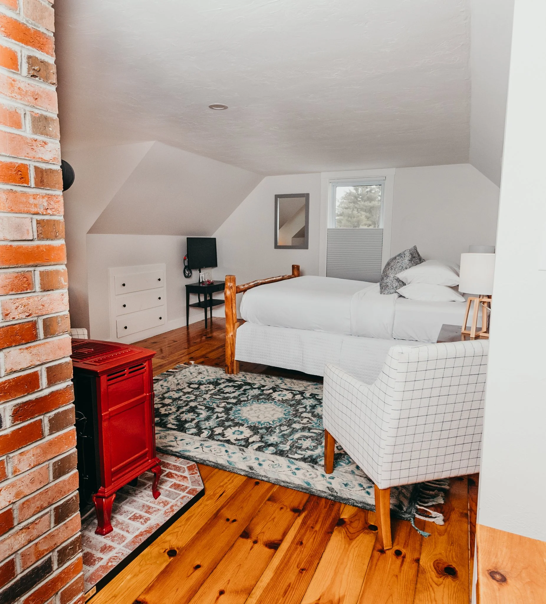 Bear mountain inn #2-25_(2048).jpg