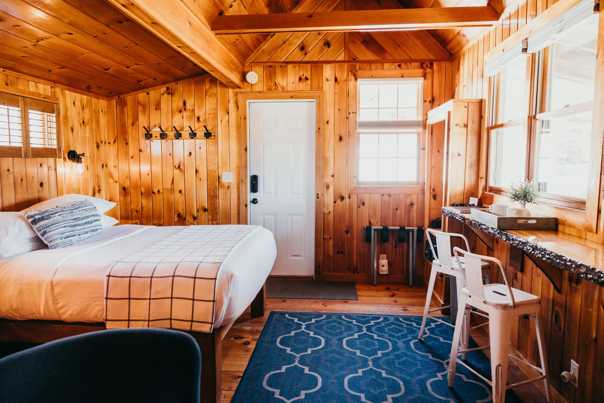 Sugar Maple Cottage | Suite | Sleeps 2 | Dog-Friendly