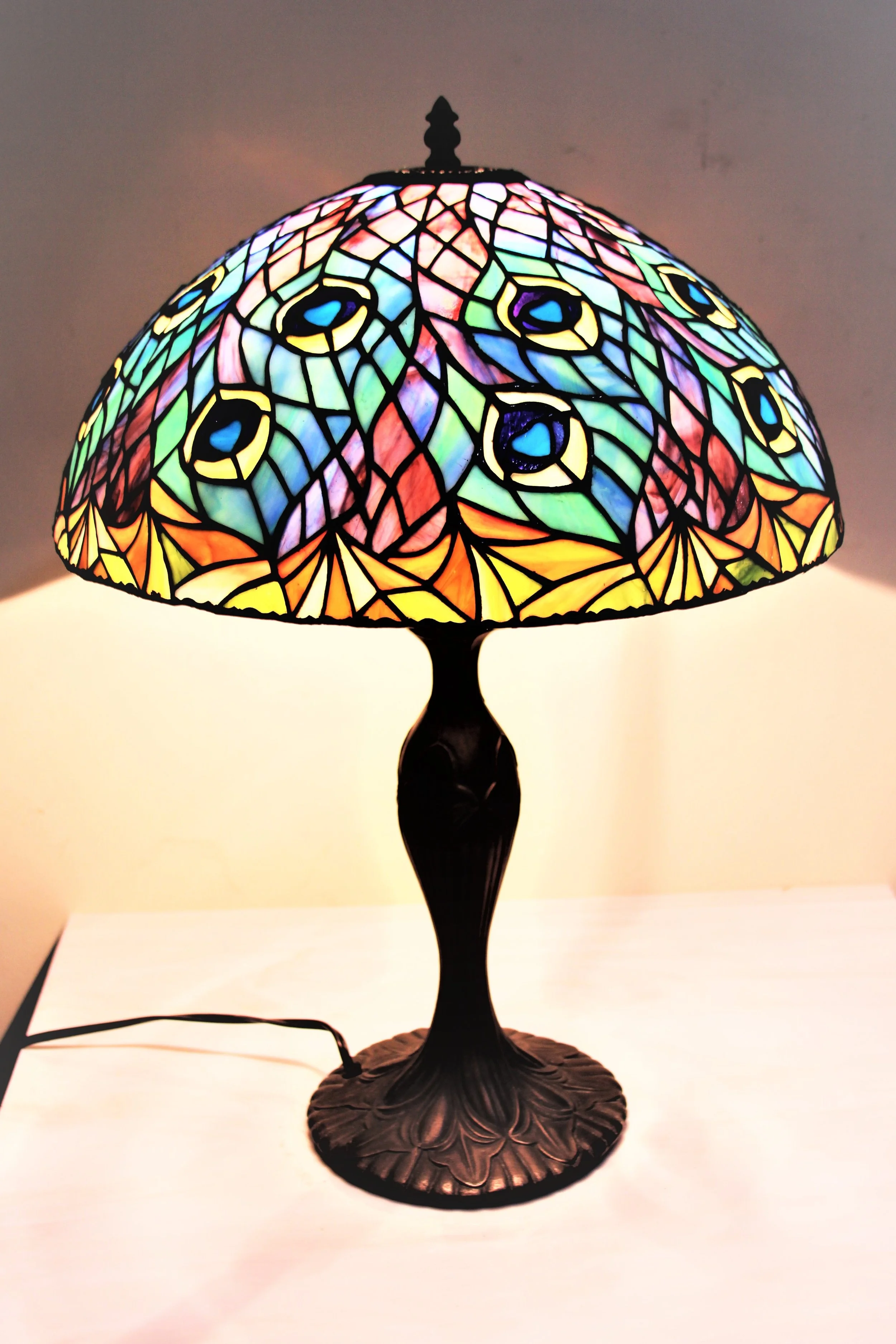 5 Peacock 16 inches 648 pieces.JPG