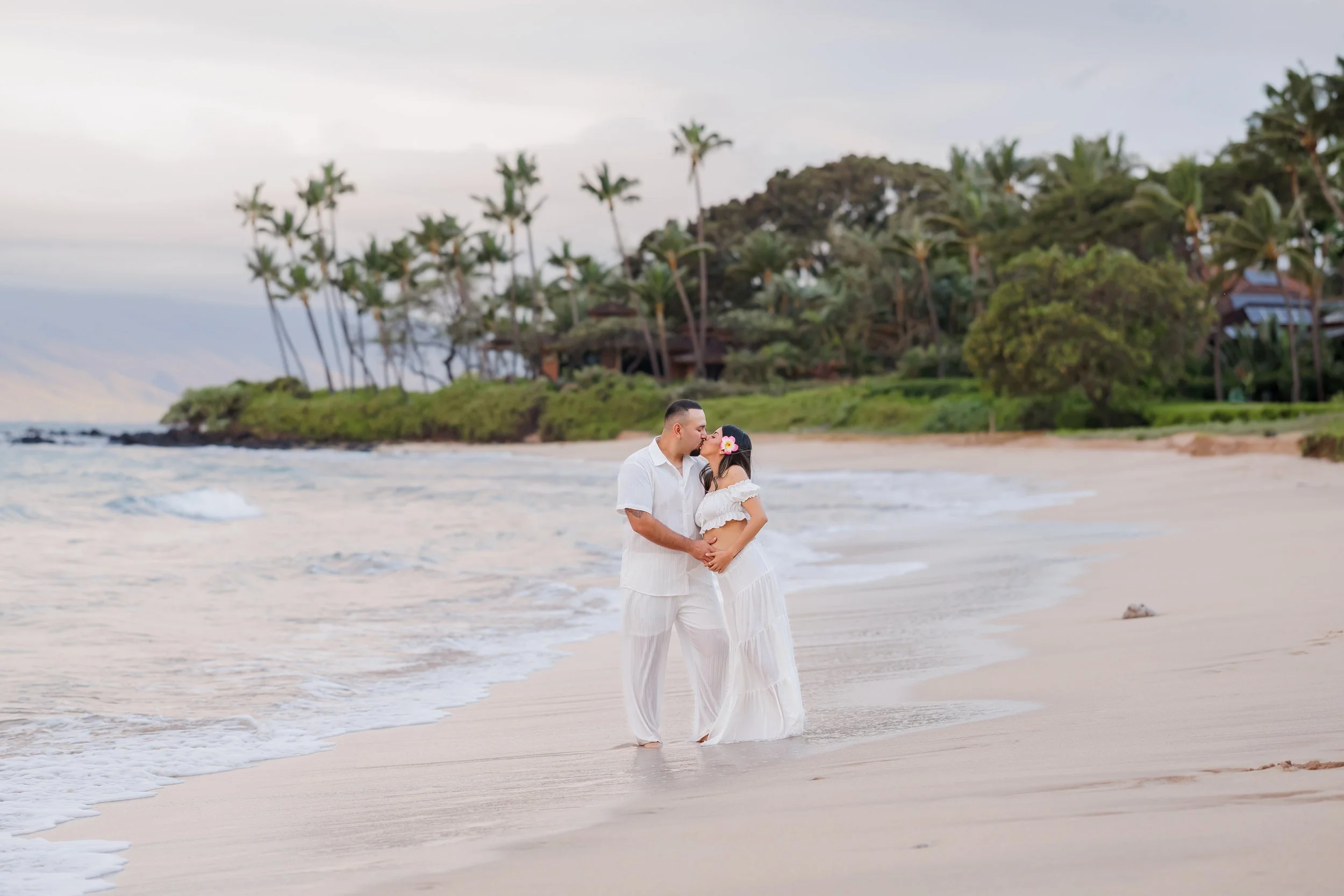 Maui Babymoon | White Rock Beach Maternity &amp; Baby Announcement Session