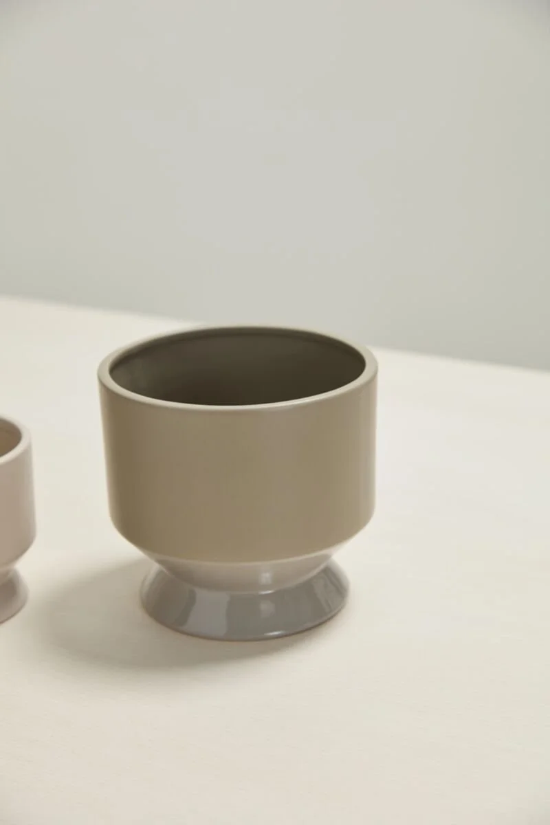 Neutral Pasadena Pot (3).jpg