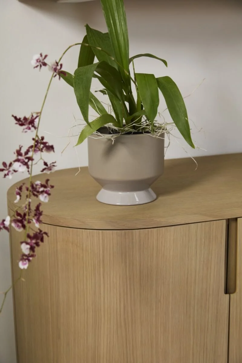 Neutral Pasadena Pot (2).jpg