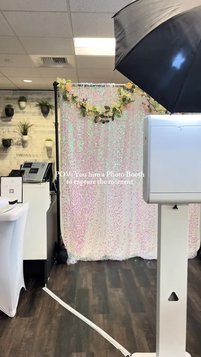 Flower Making and Afternoon Tea🌸🙌Thank you @annie.seattle for having us at this wonderful event!
Backdrop: iridescent color
📆Reserve your dates now don’t miss out on making your event stand out 📸✨
📲Call/ Text us at (206)-771-7537, Dm, e