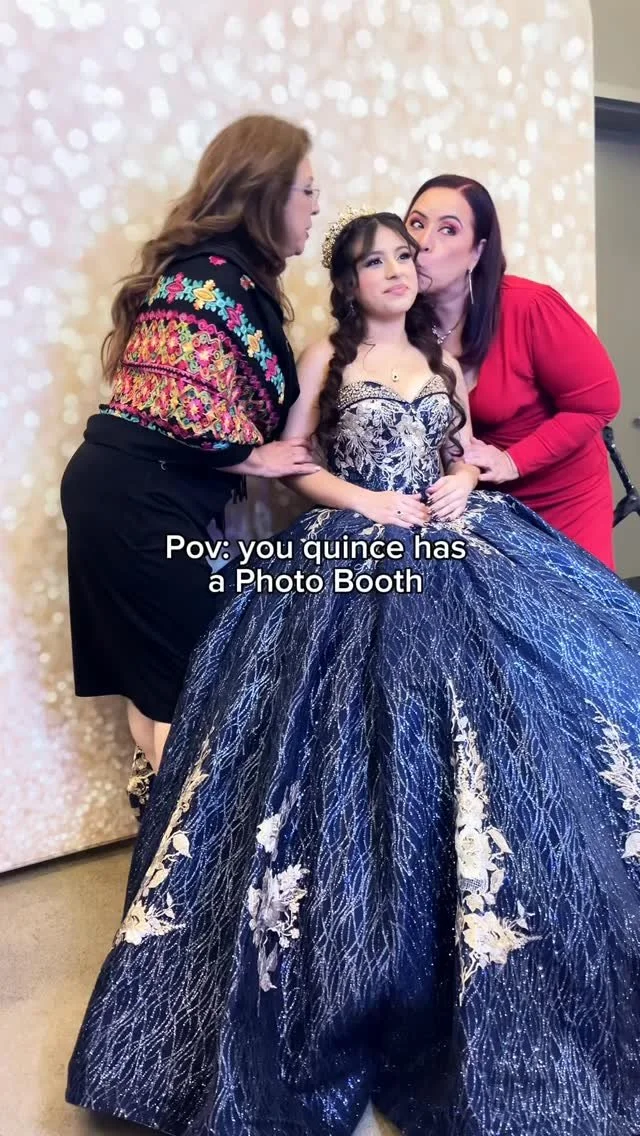 πThe vibes? Immaculate. The memories? Captured forever β¨πΈ
π Planning your quince? Don’t forget the photobooth! It’s the ultimate party upgrade!
π² Book now with AM IDEAL IMAGES PHOTOBOOTH & let the fun begin!
π (206)-771-7537
π§