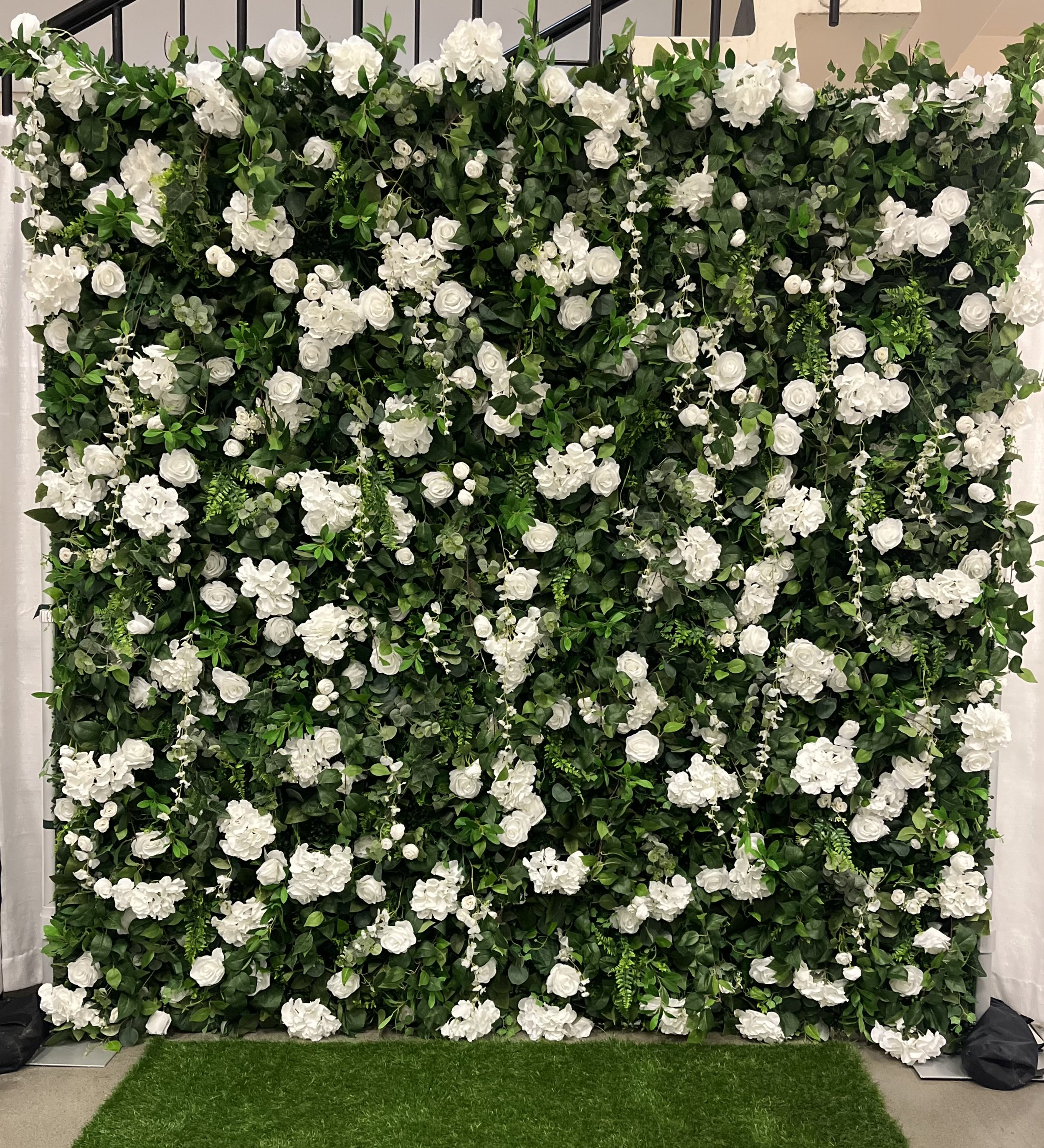 Flower Wall Green and White FLorals 