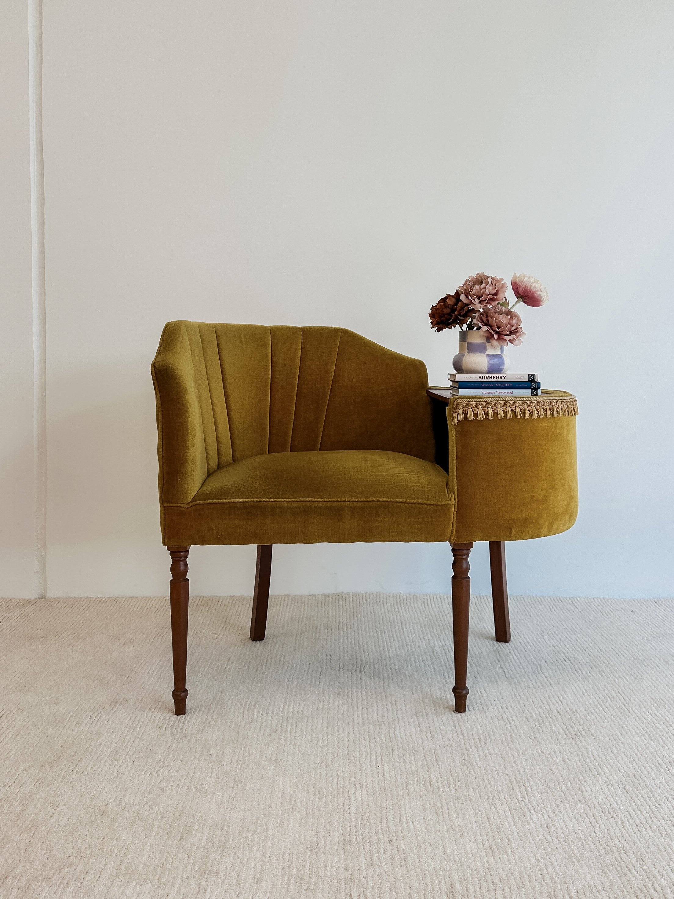 Vintage Telephone seat 