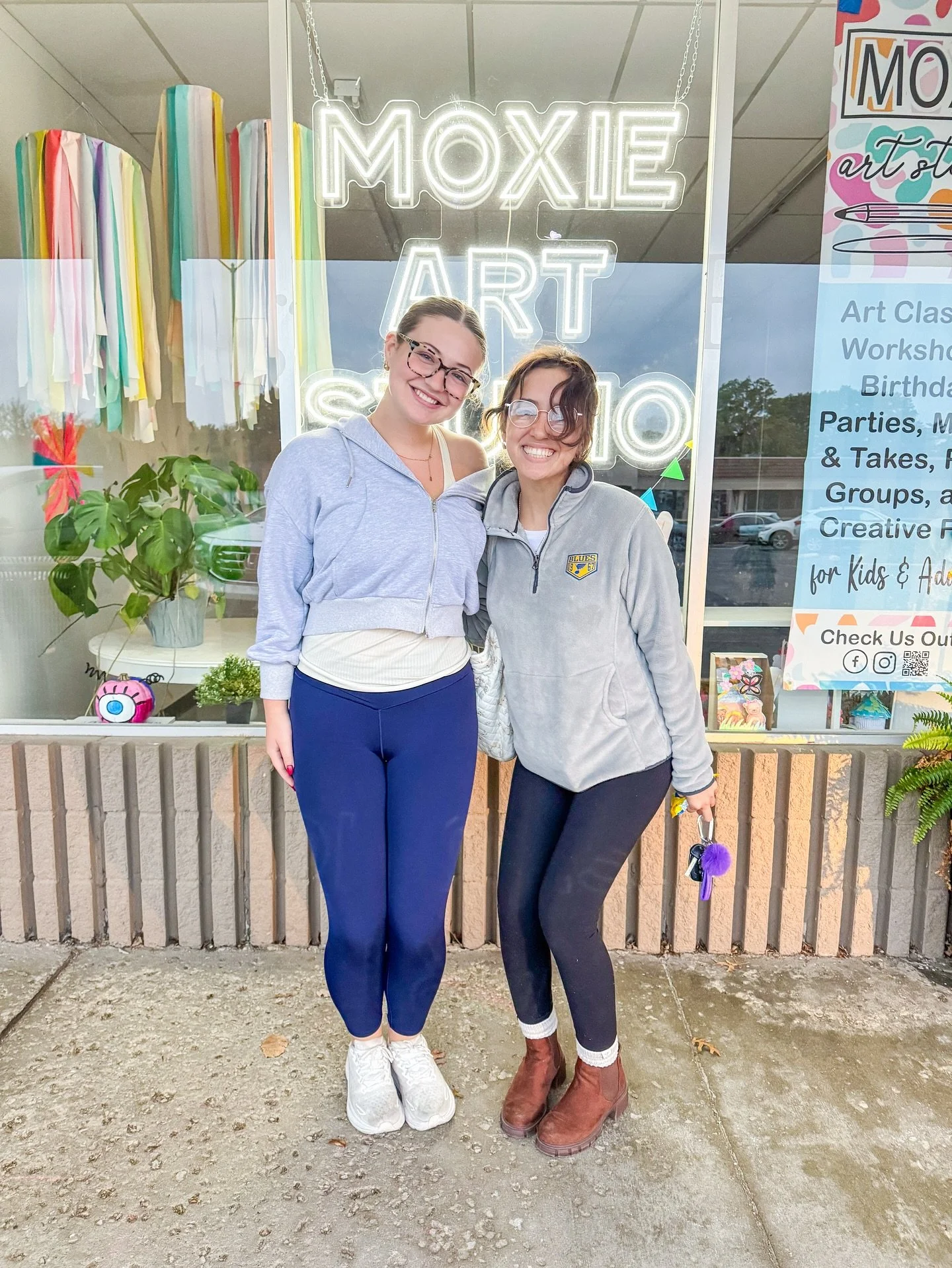 Seriously, how did we get so lucky to have the very best at Moxie?! 
The dynamic duo - Alex & Madison - filled the studio with birthday joy yesterday, and Isobel came home from college to create joy today with Madison for Kansas City birthday fa