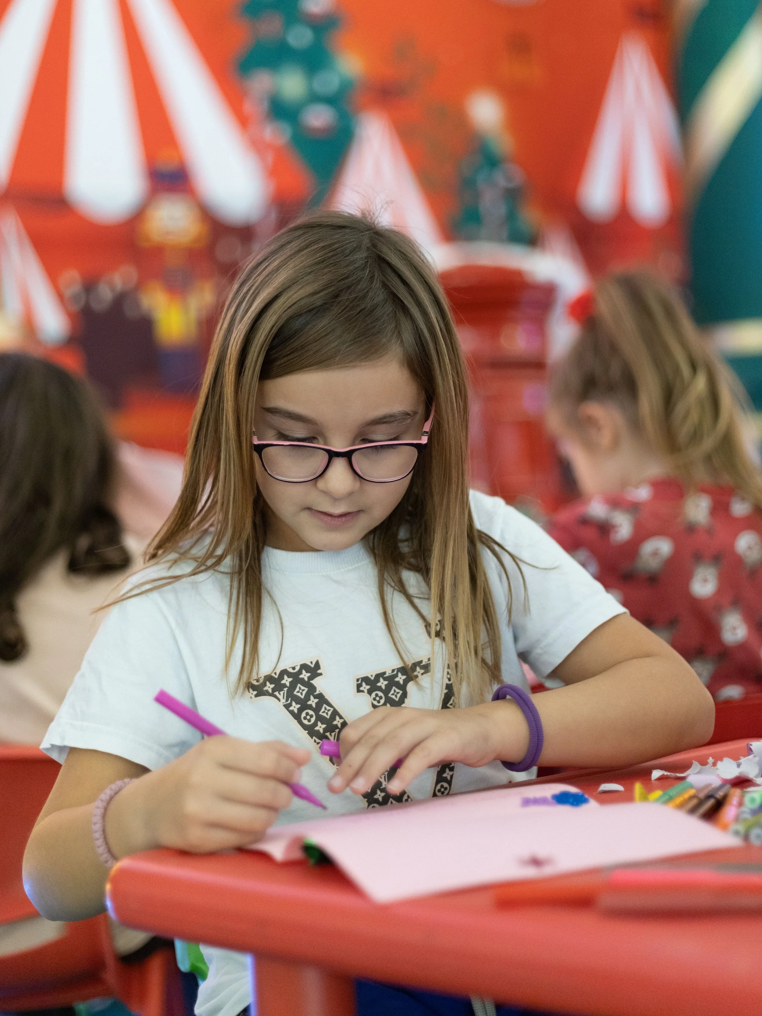 14 Foundations of a Happy, Creative Art Room