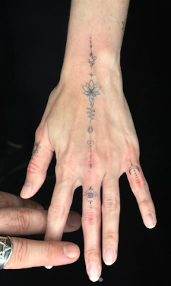 ArtistaByMotis-Tattoos-LA-16.png