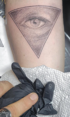 ArtistaByMotis-Tattoos-LA-5.png