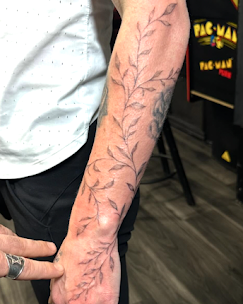 ArtistaByMotis-Tattoos-LA-11.png