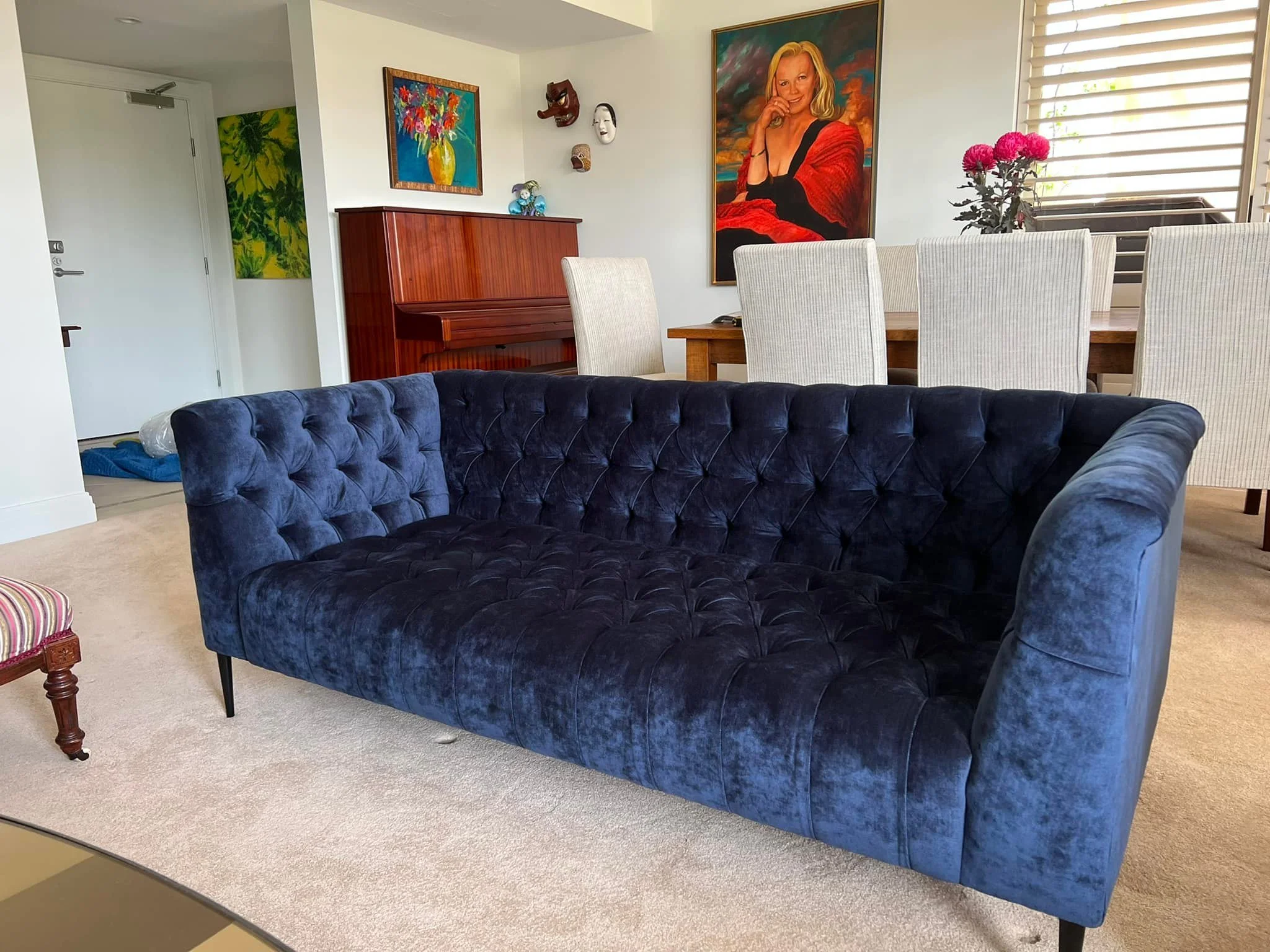 couch2.jpg