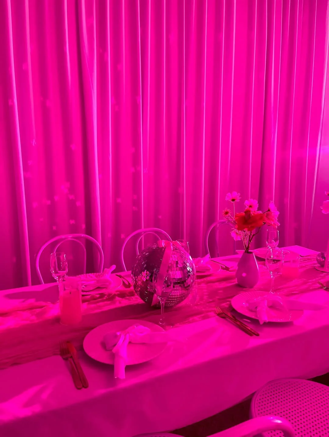 pink-lighting-event-rockhampton.jpg
