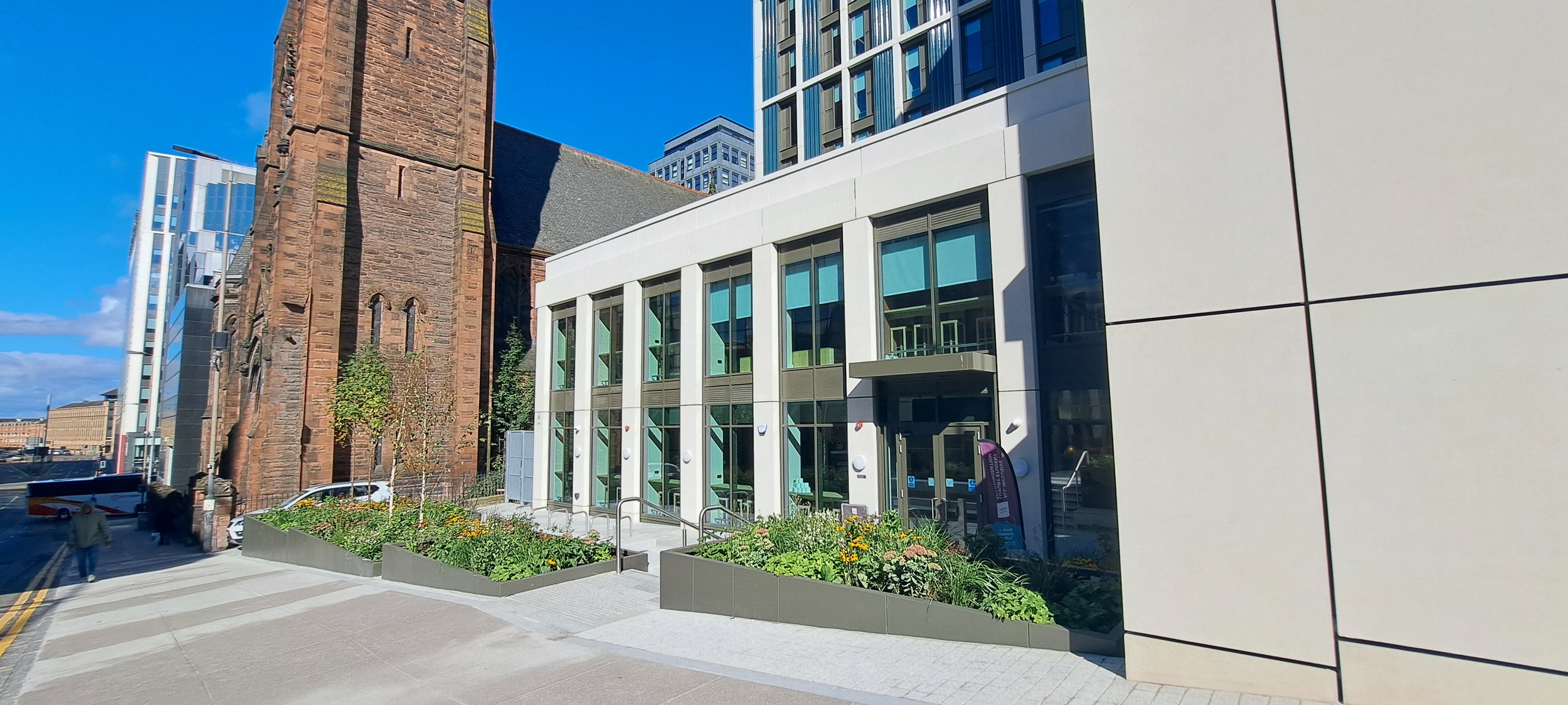 New Green Spaces Bring Fresh Look To Glasgow’s St Vincent Street
