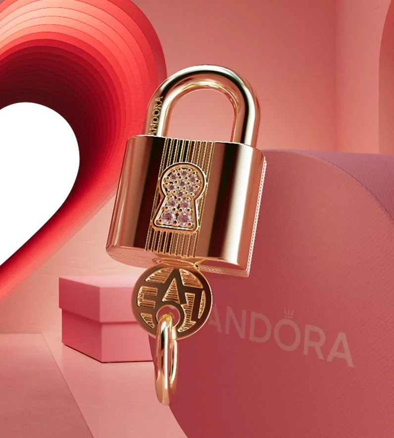 Gold Pad lock1142 1.jpg