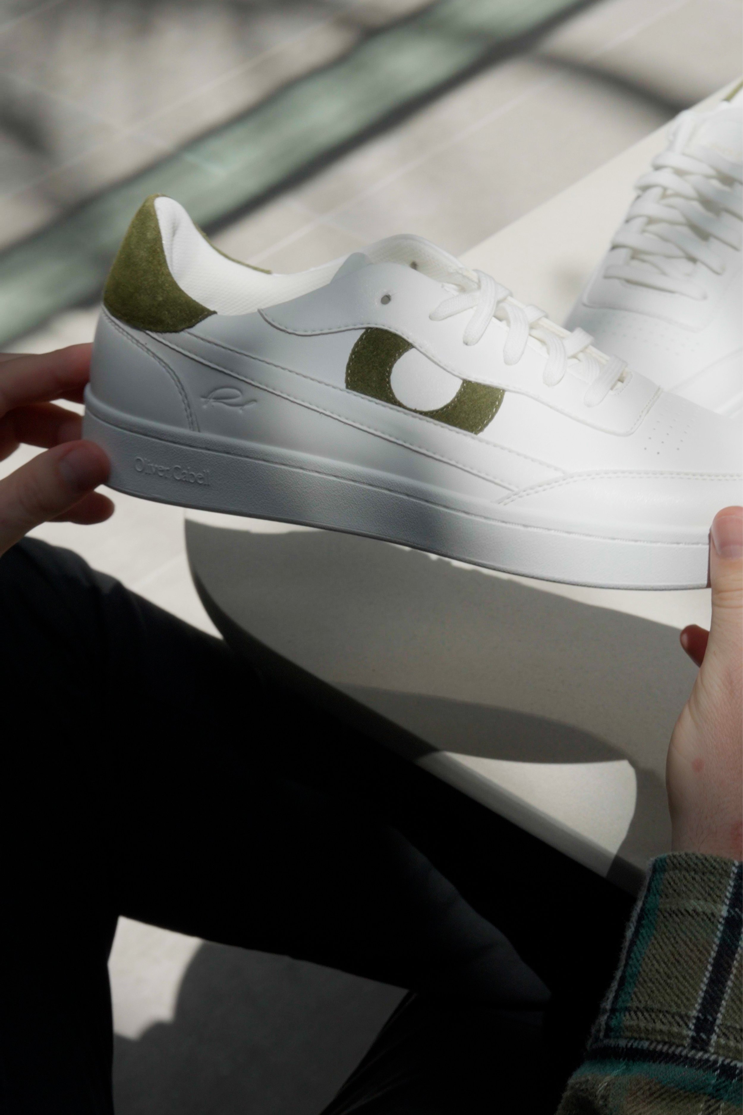 sneaker_0009_OC.Still001.jpg