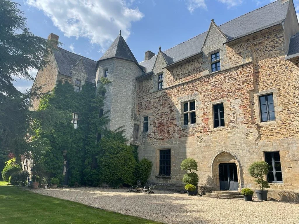 201ac24a-7f15-4406-9b3c-9ad8b429a66c (1).jpg