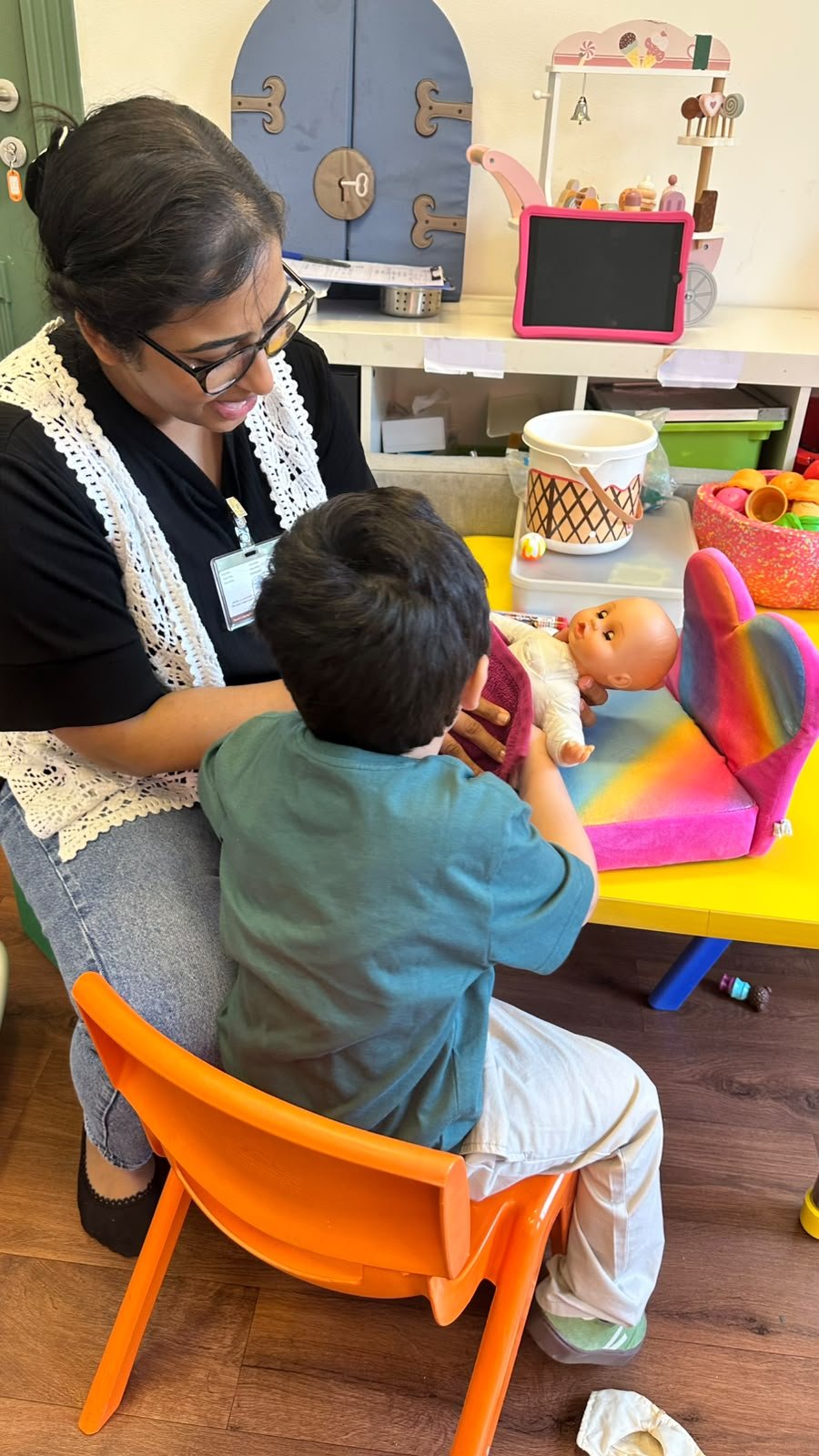 CDC speech and language therapist working on expressive communication.