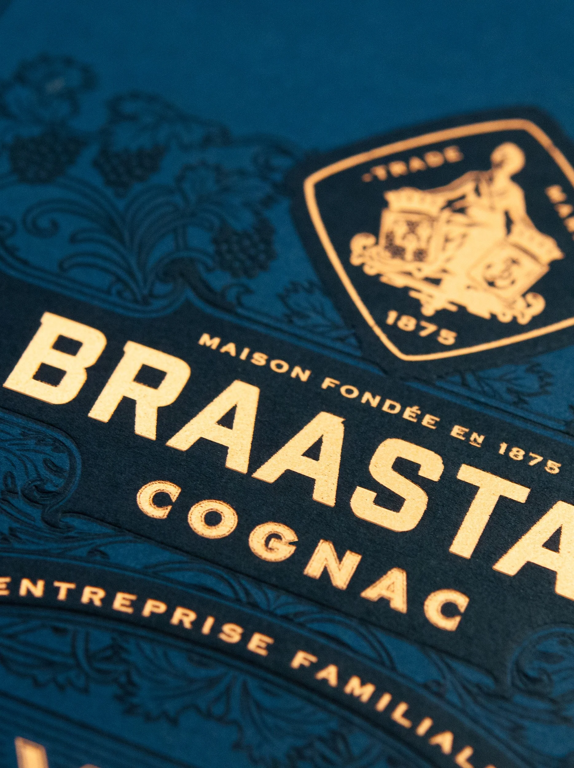 Detail einer flachen Heißprägung