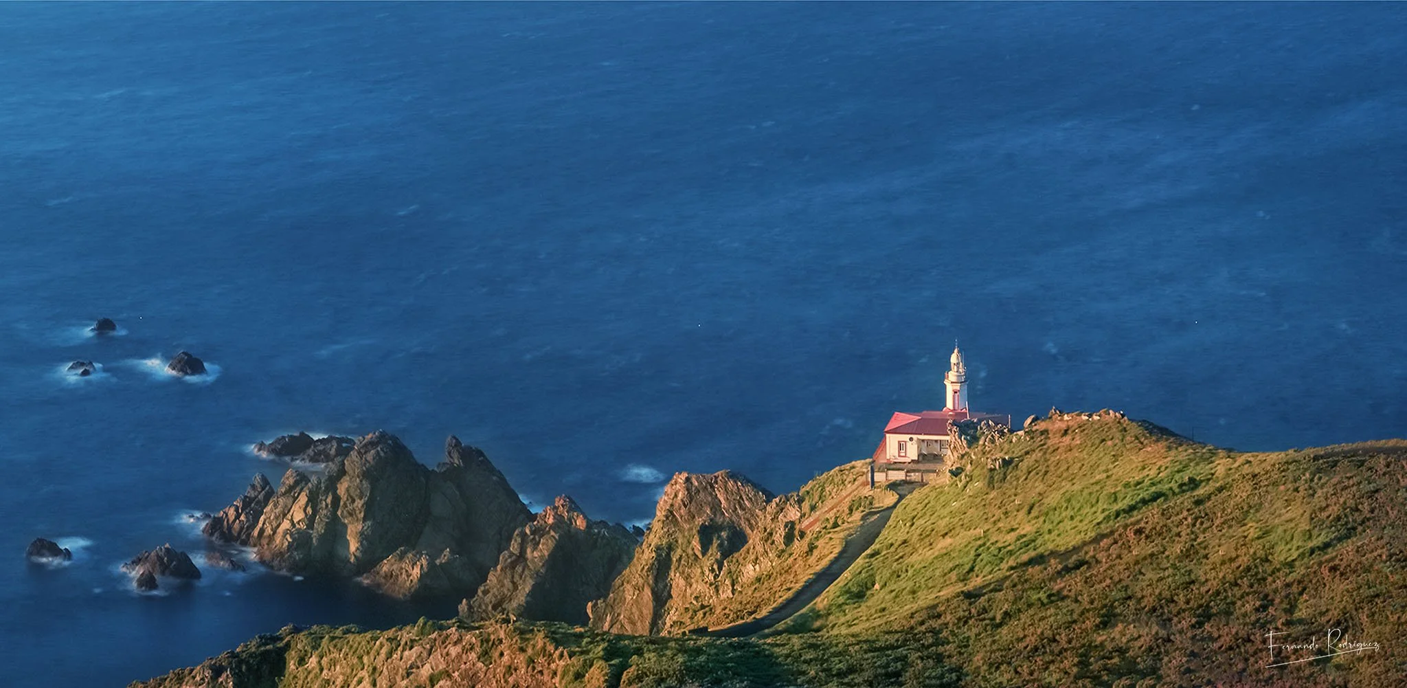 Vista del Faro de Punta Candieira, Geoparque Cabo Ortegal, Cedeira, Galicia