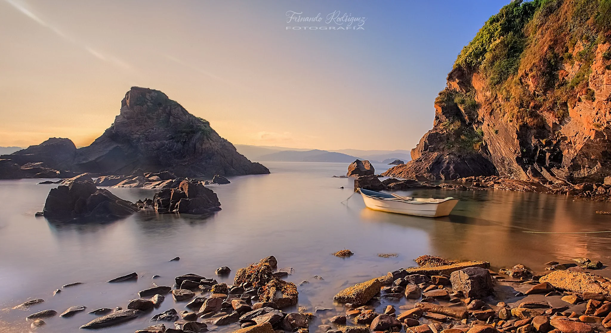 Vista del amanecer en El Peiral, Cariño, Geoparque Cabo Ortegal, Galicia