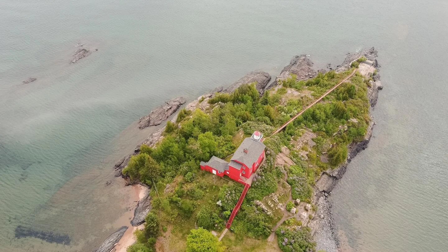 Everyone loves the fall colors 

I am a lover of spring green instead