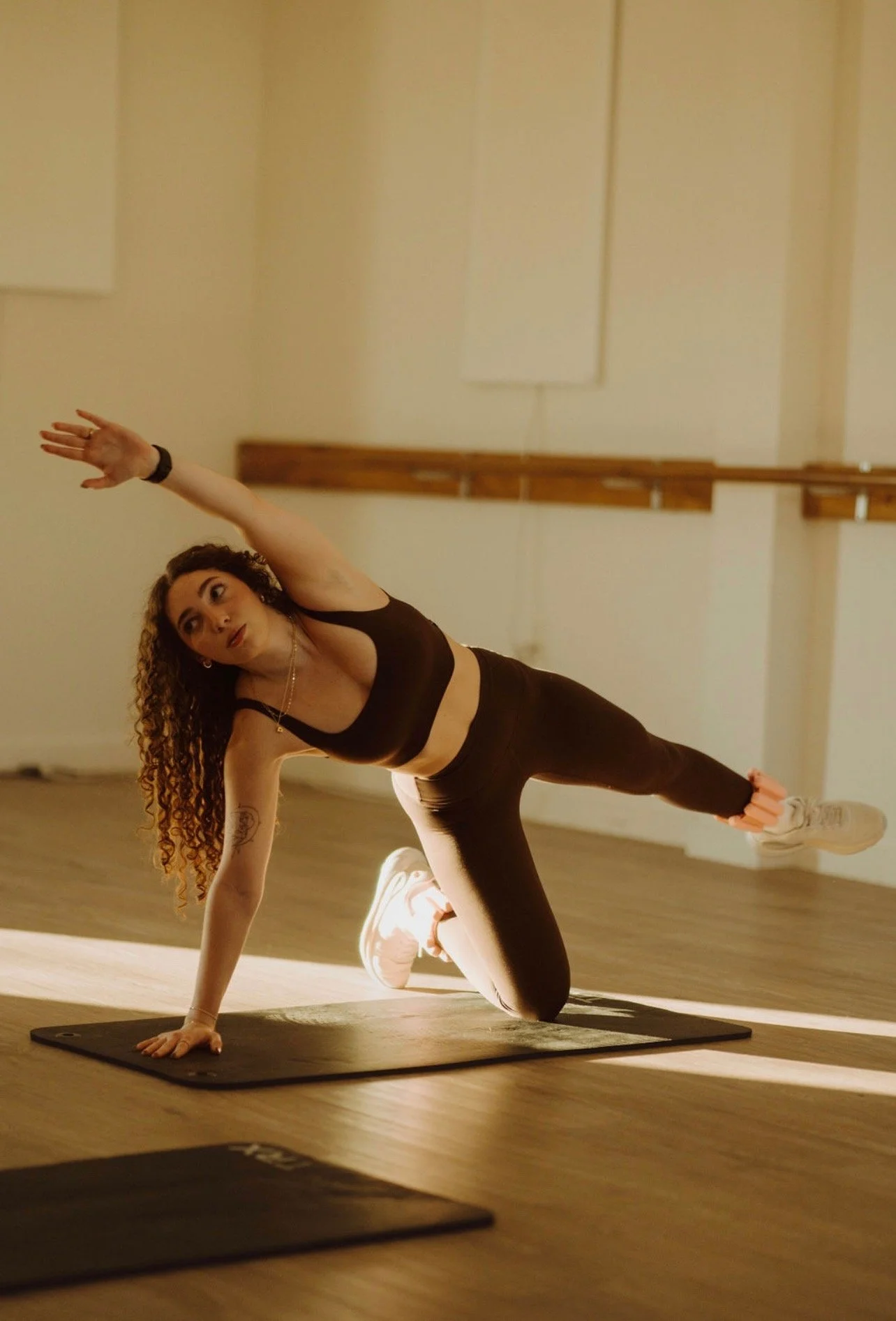 GIFT WELL | DEFINE + ALIGN | SUN @ 9AM