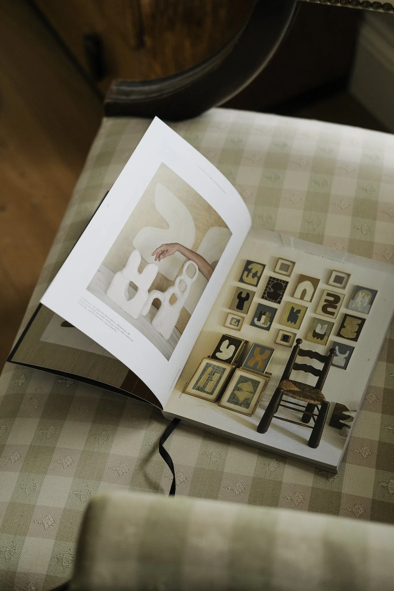 Pages ouvertes revue Les Confettis détails