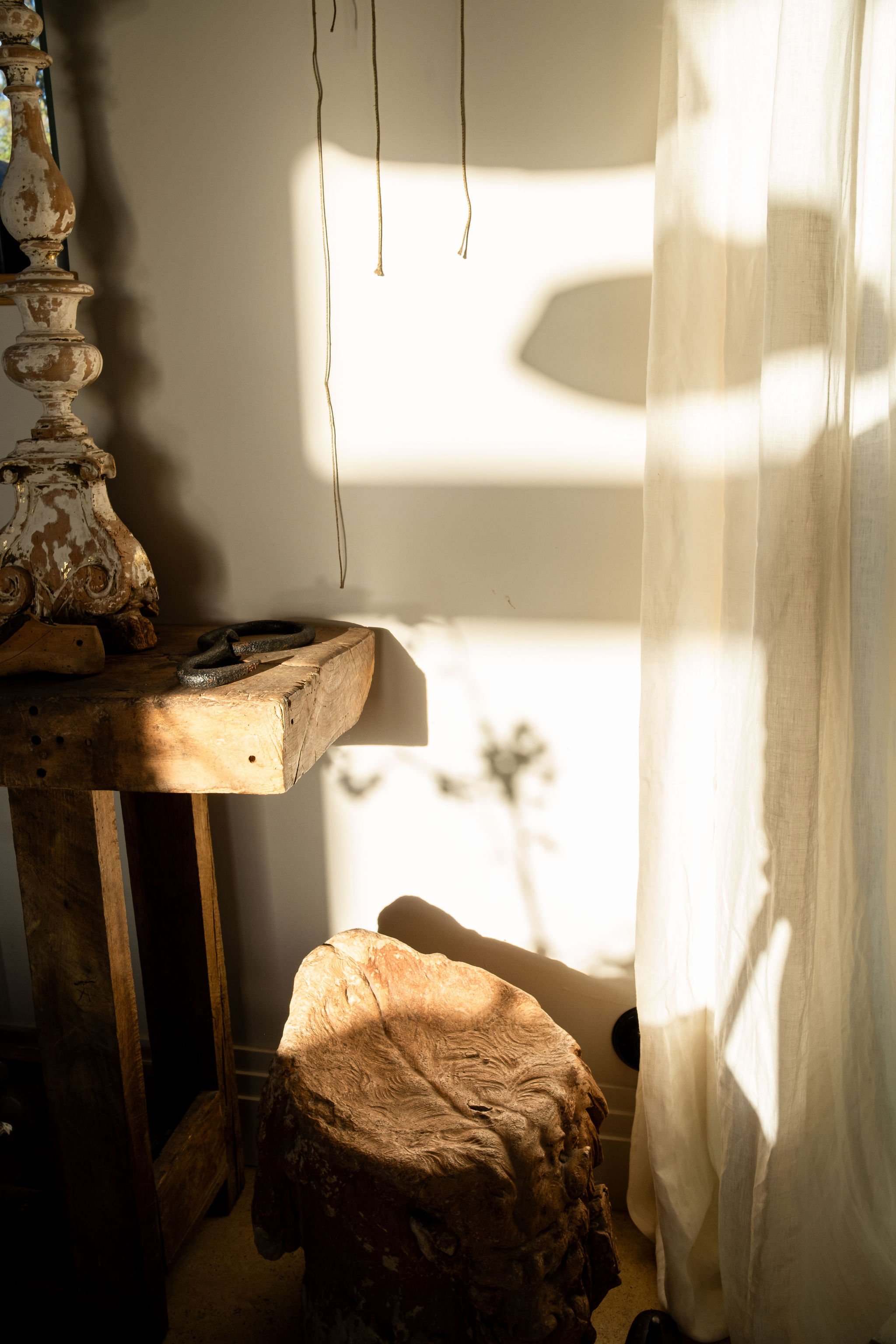 Détails des ombres dans une maison d'hôtes