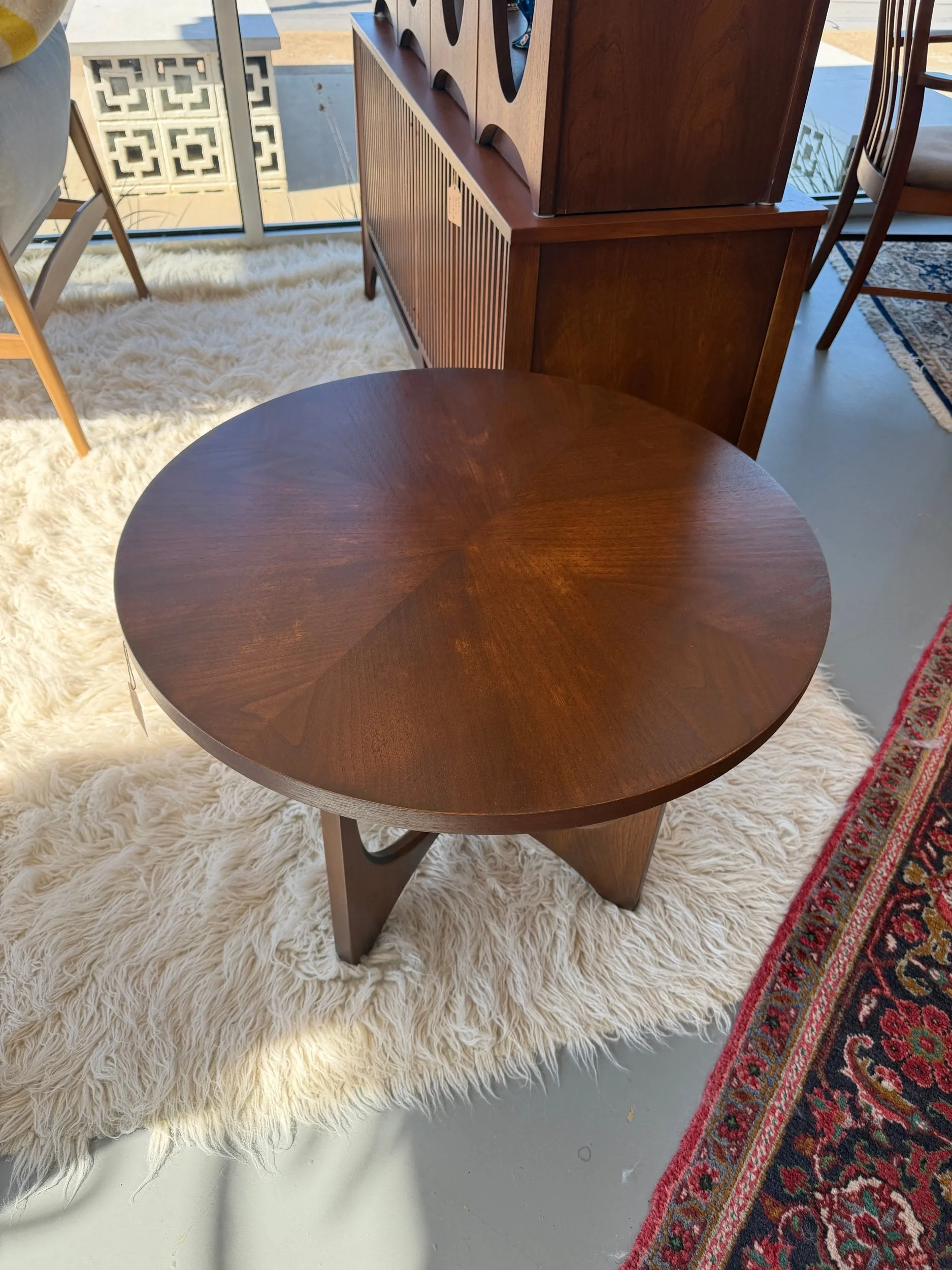 Broyhill Brasilia side table