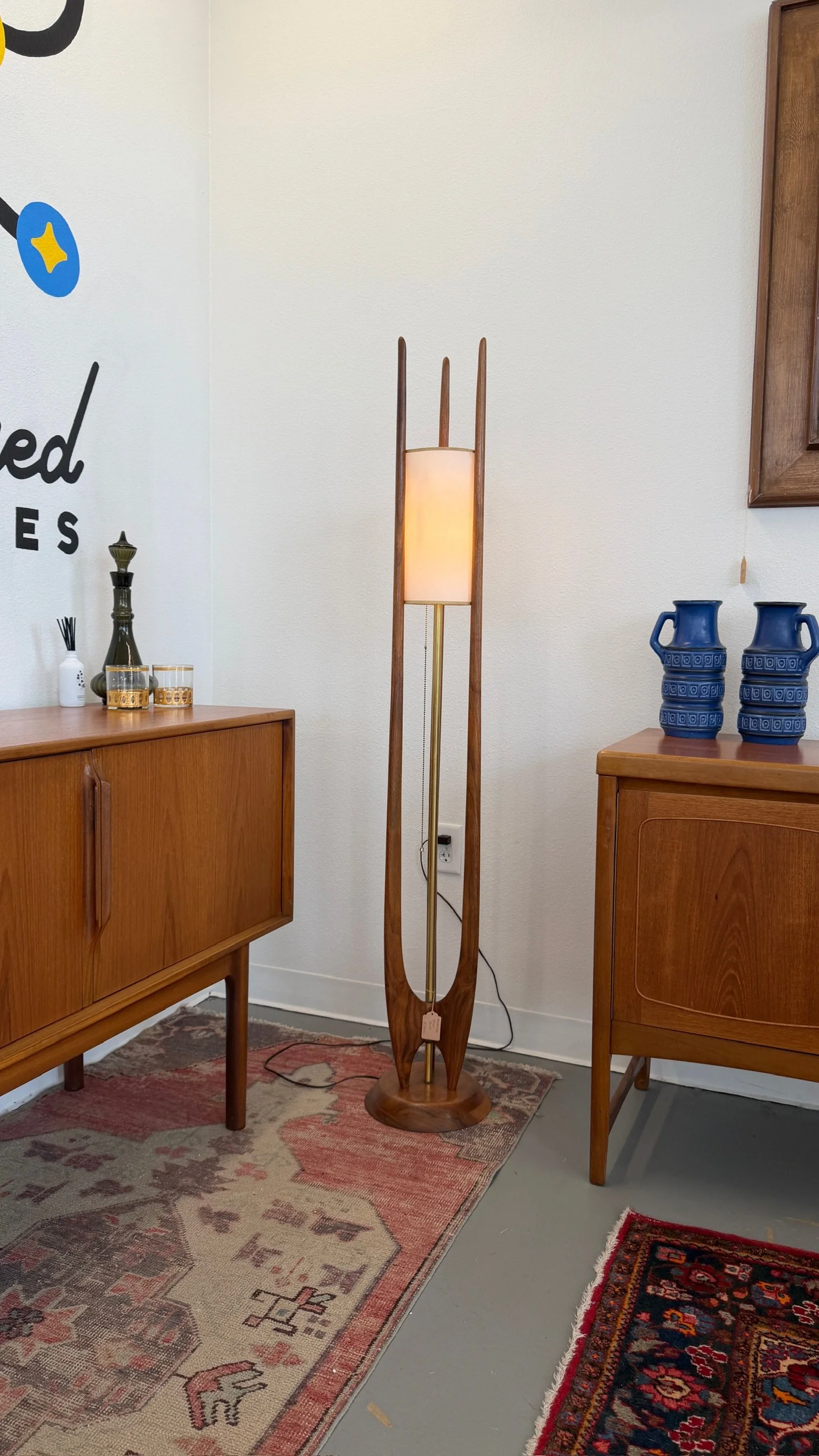 Modeline Floor Lamp