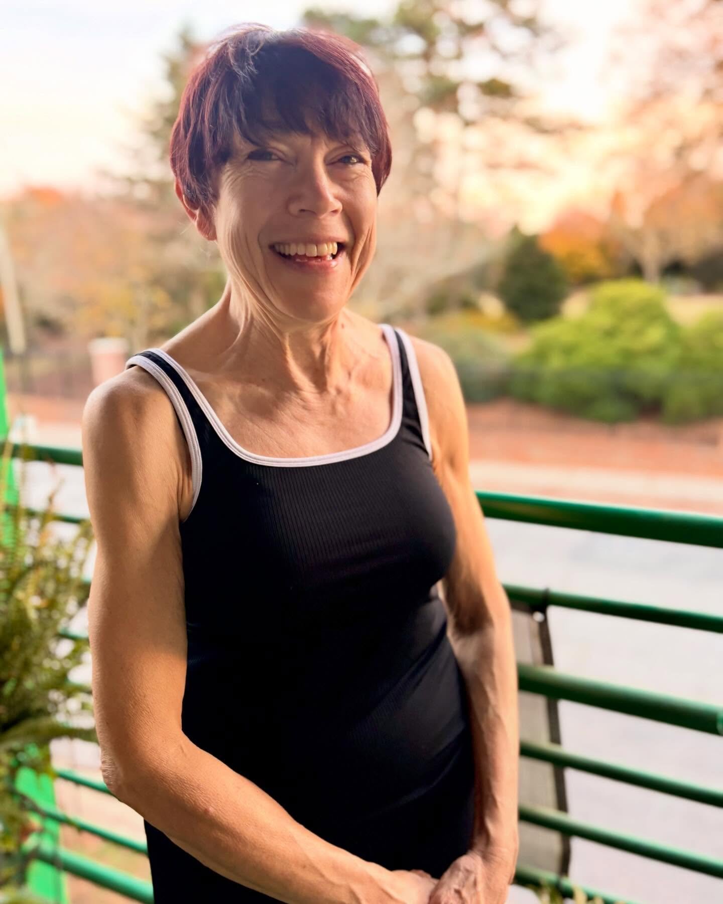 We&rsquo;re wrapping up our last month of the year, which means it&rsquo;s time to feature our monthly Member Spotlight for December. ✨✨✨

She is everyone&rsquo;s goals&hellip;meet Jackie! 

1.  How long have you been a member at Barre-Up/what inspir