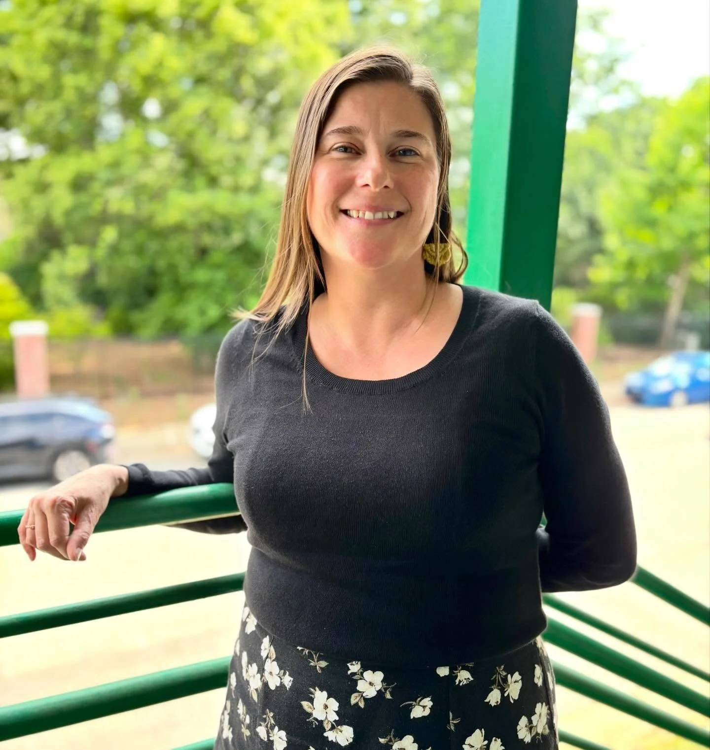 Welcoming in the month of May with a fresh Member Spotlight. ✨

🤍Meet Amanda🤍

1.  How long have you been a member at Barre-Up and what inspired you to take your first class?

✨I&rsquo;ve been a member for about 8 years but have been coming to clas