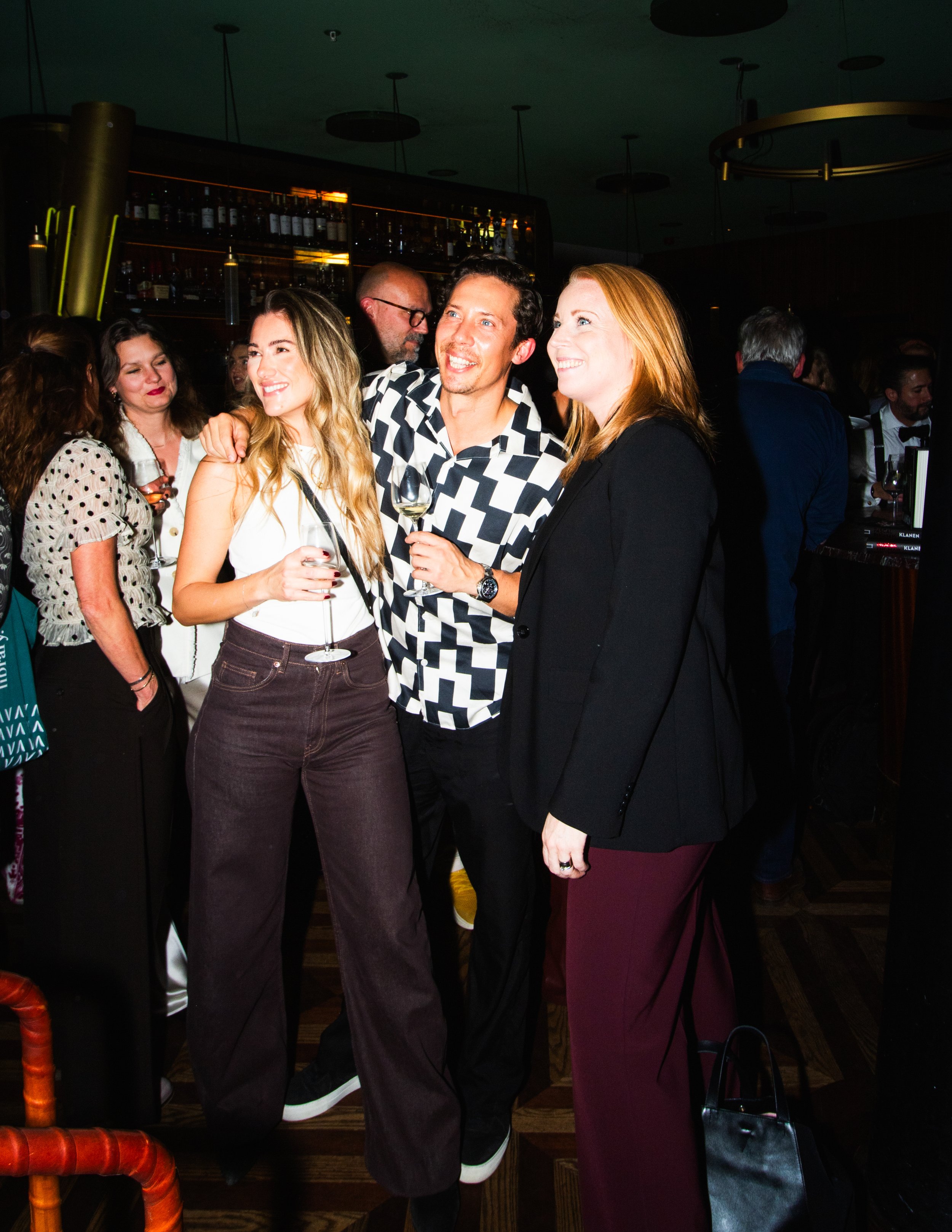 Event photography Stockholm. Pascal Engman. Annie Lööf. Swedish author. Flash photography.