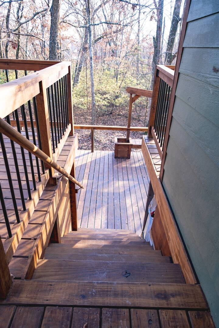 Porch stairs.jfif