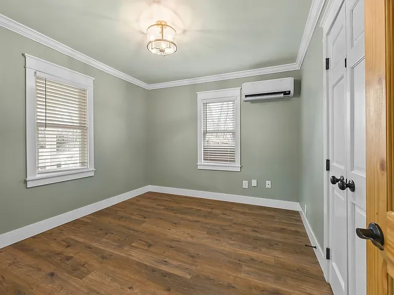 Bedroom.webp