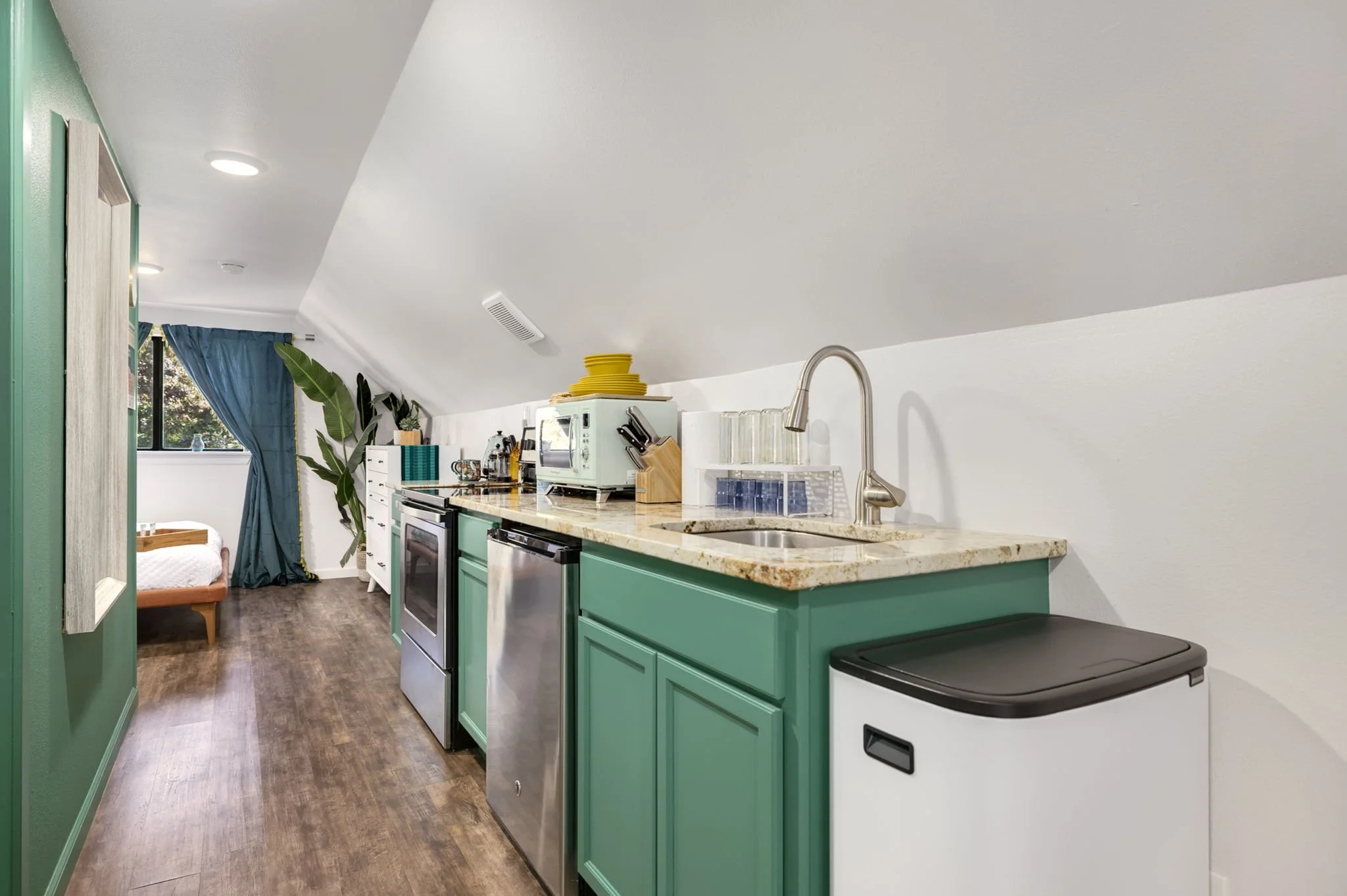 Birdhouse kitchen.jpg
