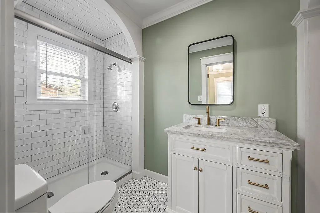 Bathroom 1 1.webp