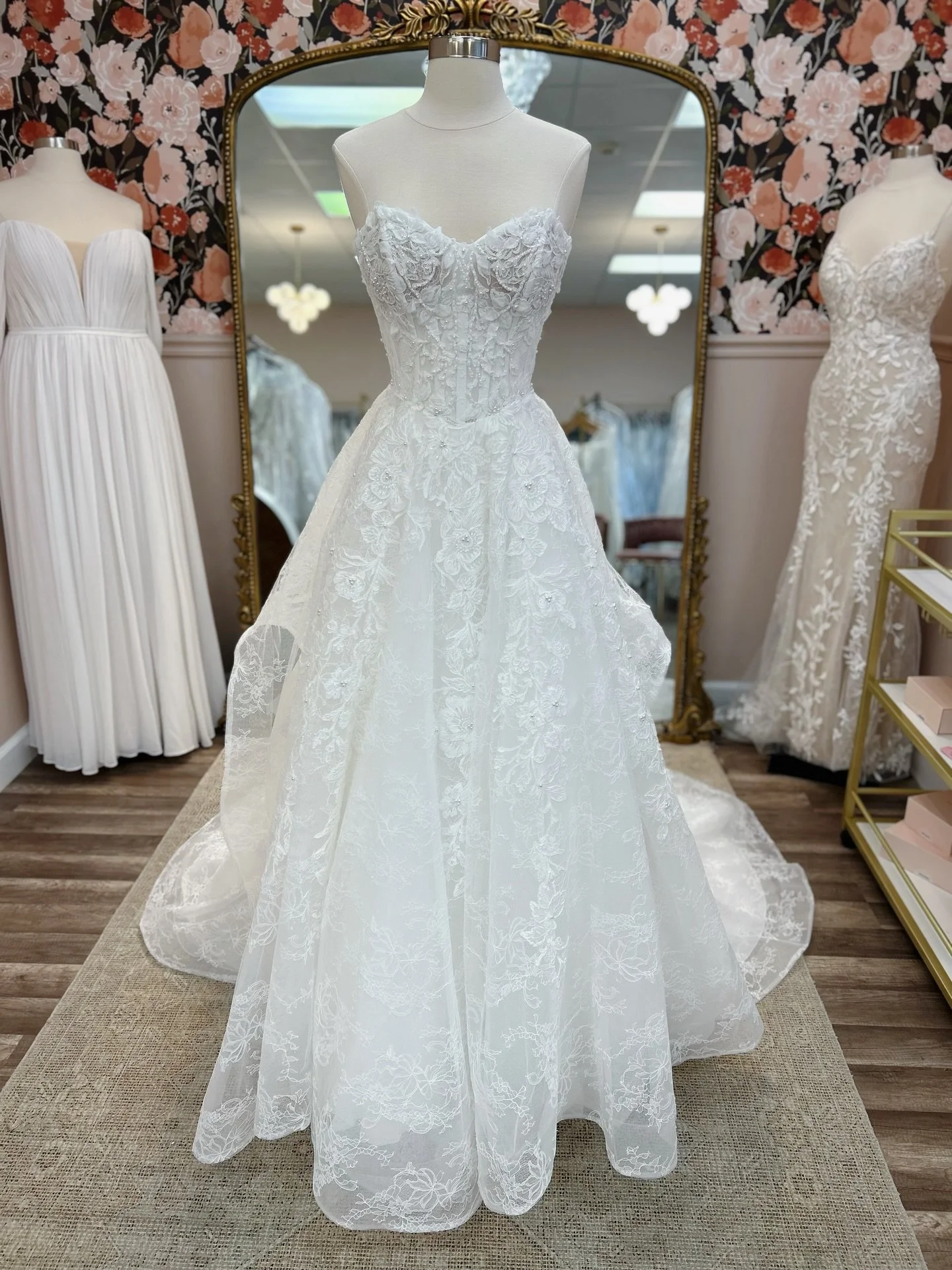 If a dress could float, it would be this one. With the pick ups, delicate lace, and scattered pearls this weeks #wgw looks like you&rsquo;re floating on a cloud☁️✨

Originally: $2,599
The One: $1,599
Size: 8

Wedding Dress&bull; Bridal Store&bull; La