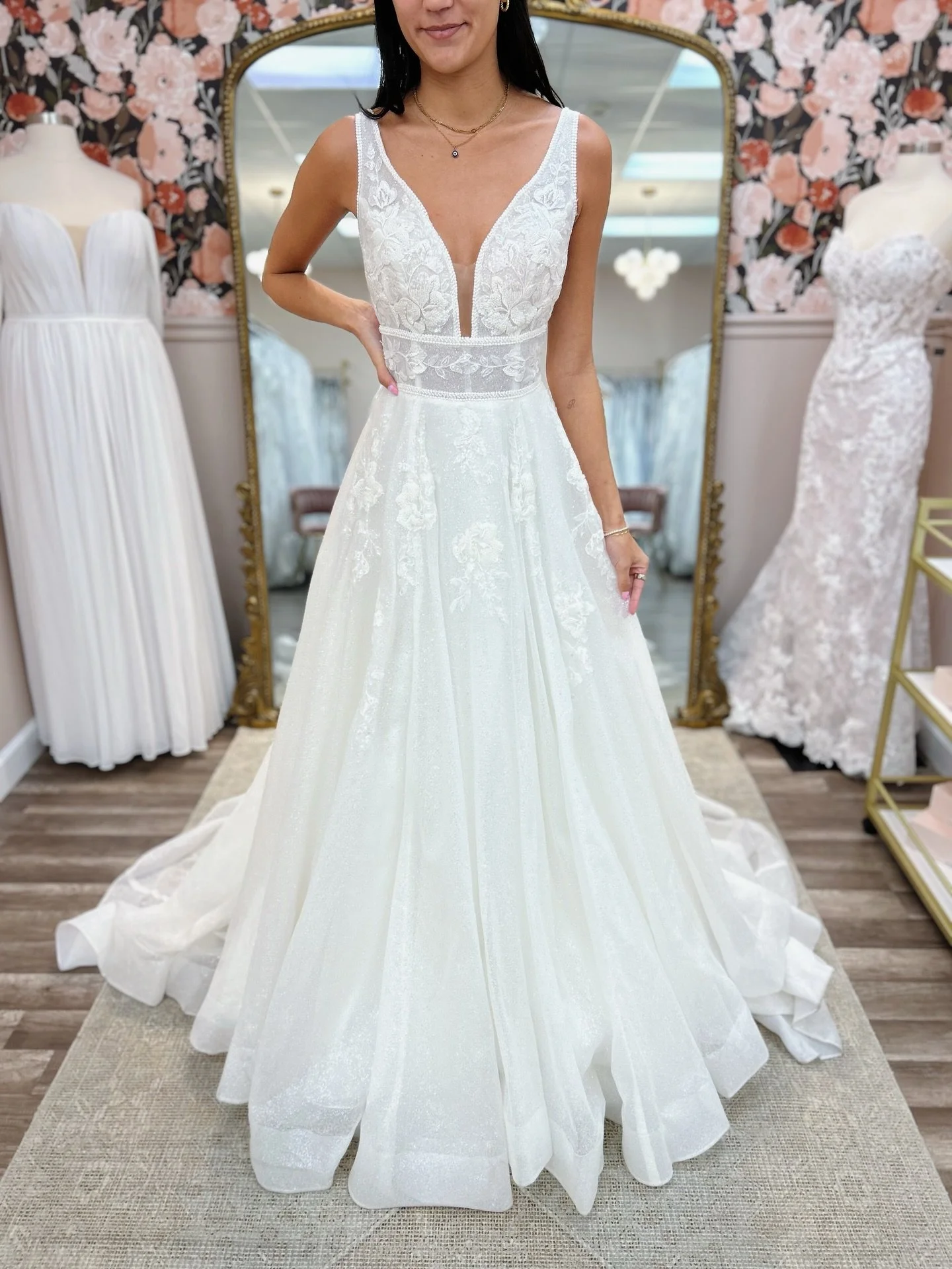 For all our Michigan girlies!! This venue is so stunning, let us style three wedding dress options for you😉