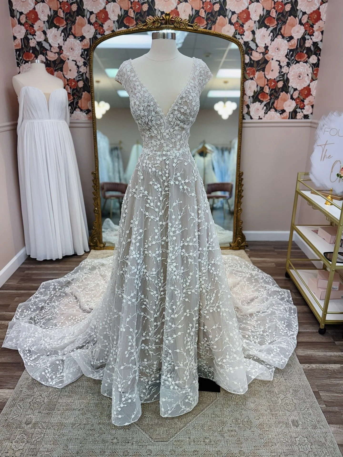 Dearest Reader, 
We cannot wait for you lovely brides to try on this weeks #wgw . We know you&rsquo;ll be the diamond of your wedding 😉

Originally: $3,699
The One: $2,699
Size: 12