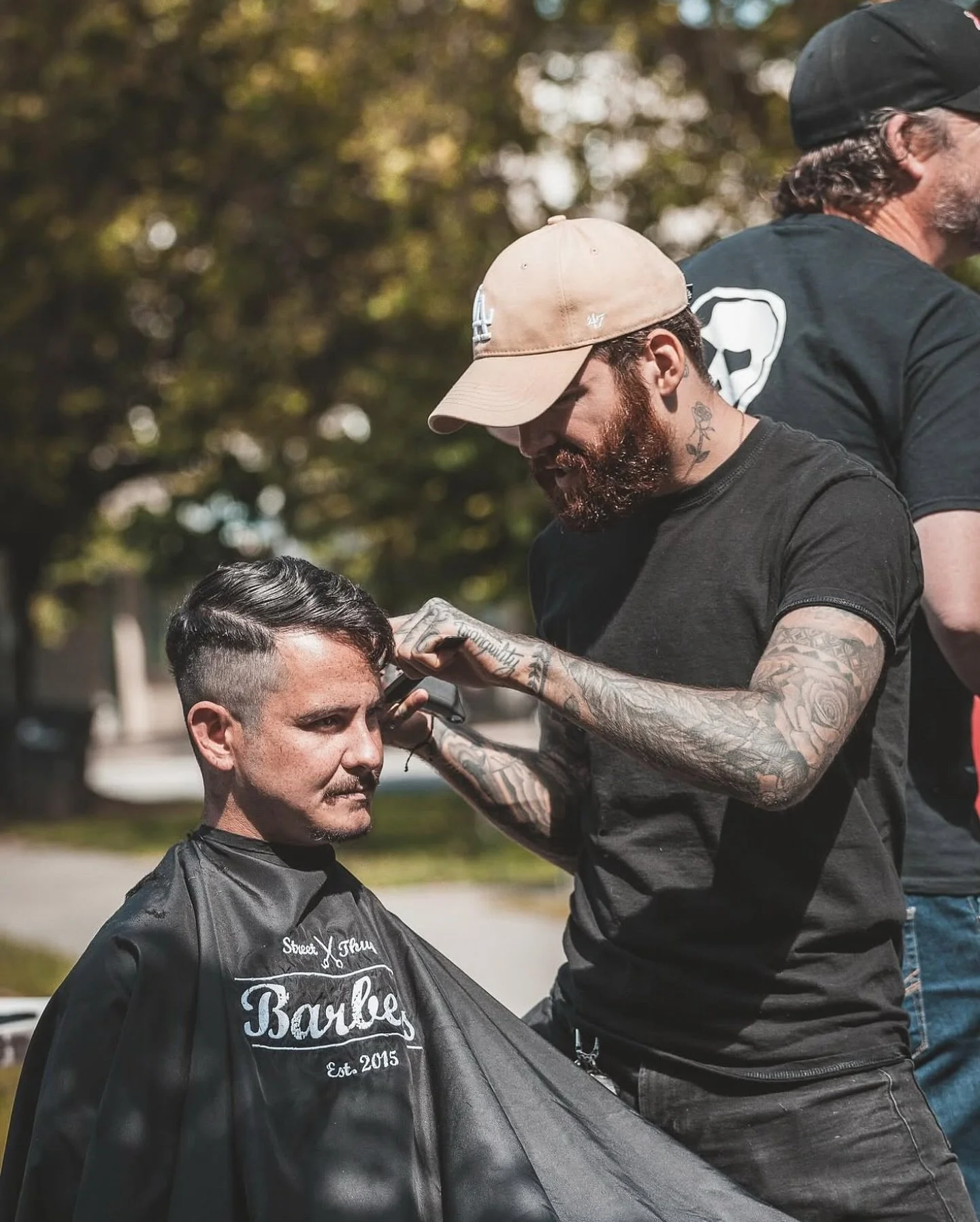 A huge congratulations to Cameron, founder of Street Thug Barbers, on celebrating 10 incredible years of giving free haircuts every Sunday at Oppenheimer Park in Vancouver&rsquo;s Downtown Eastside.  Also, a big thanks to all the people that have bee