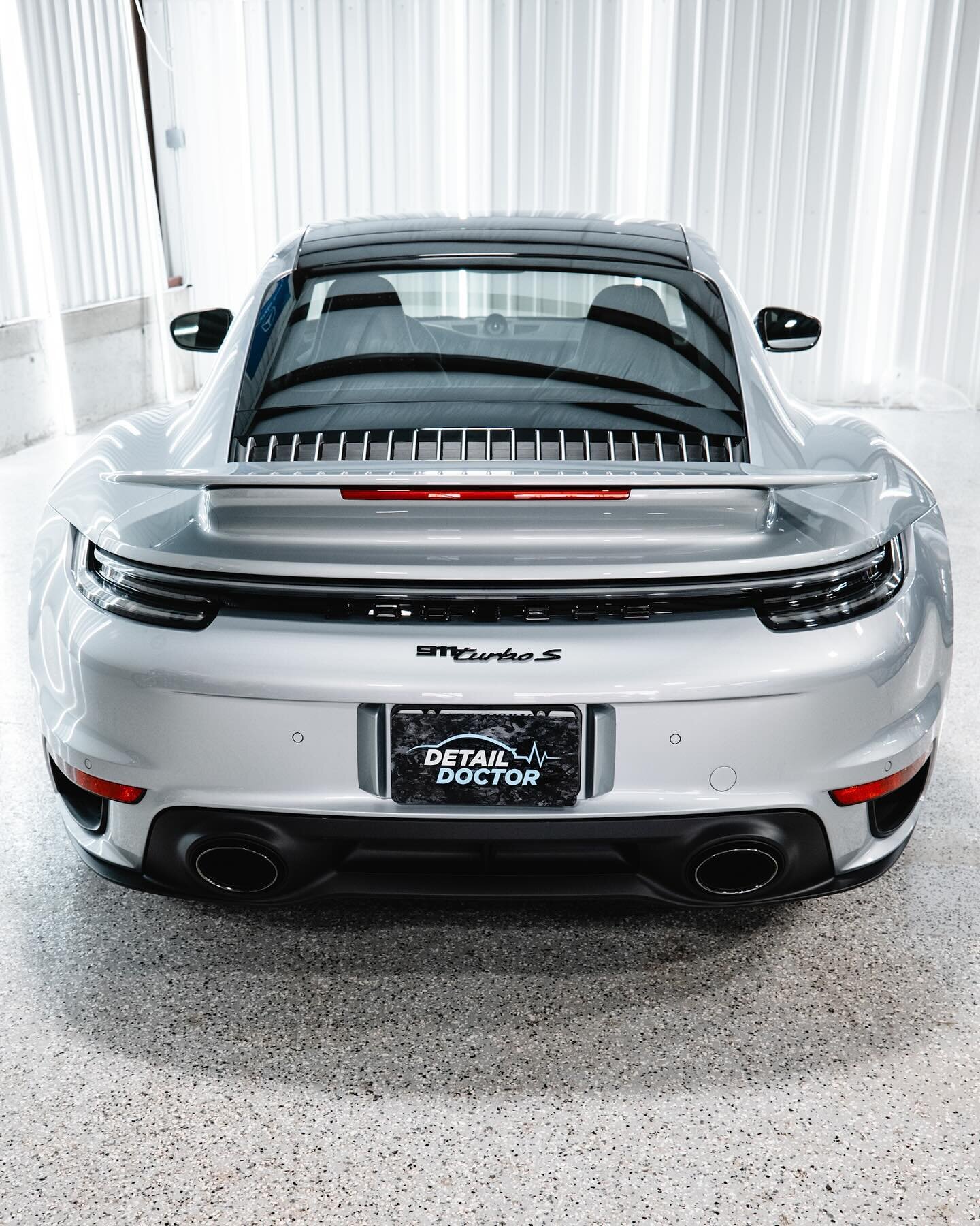 911 Turbo S in for ceramic and PPF maintenance ✅

#porsche #911 #911turbo #911turboS #detailing #ceramiccoating #ppf #xpel #detailersofinstagram