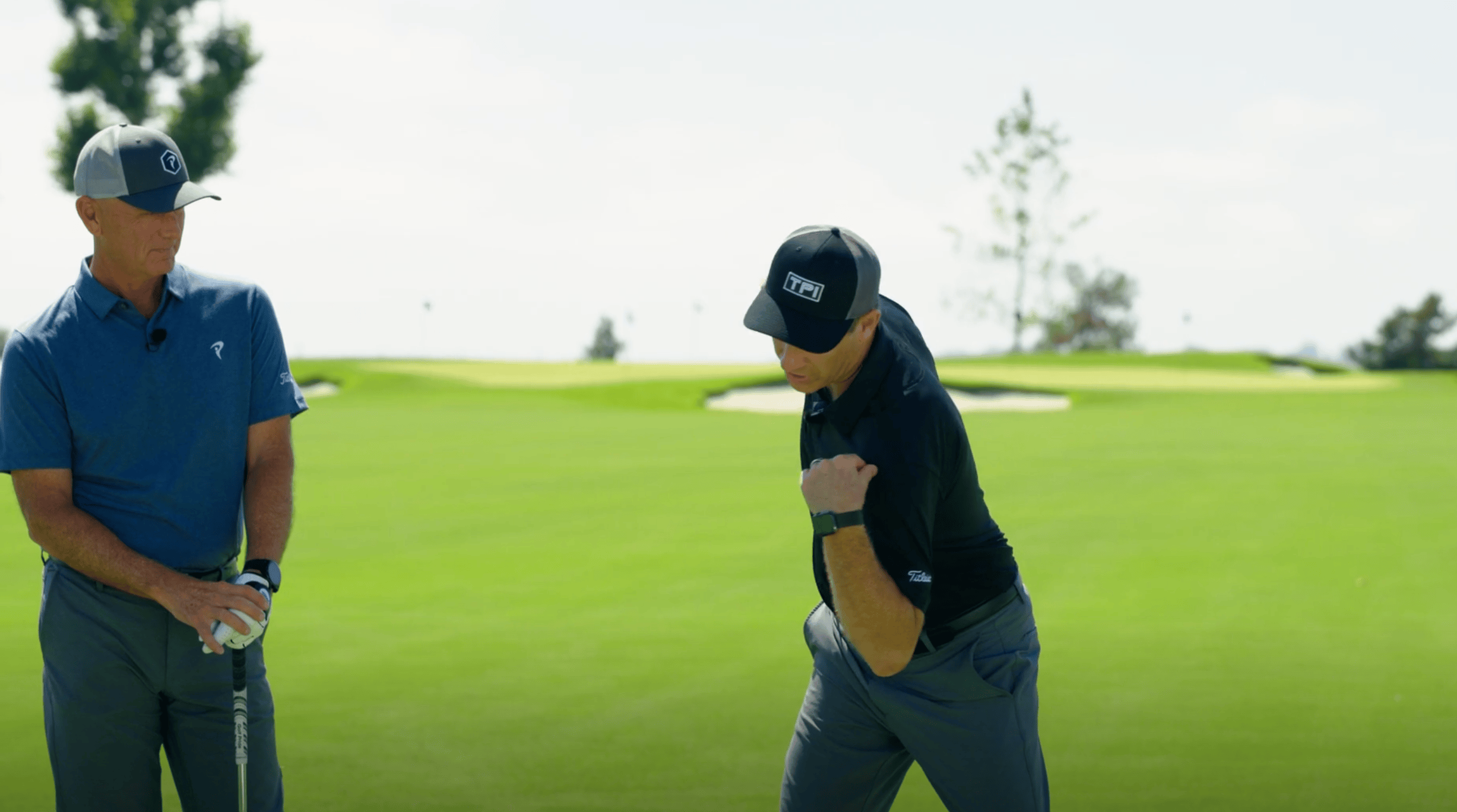Appropriate torso angle in the backswing.