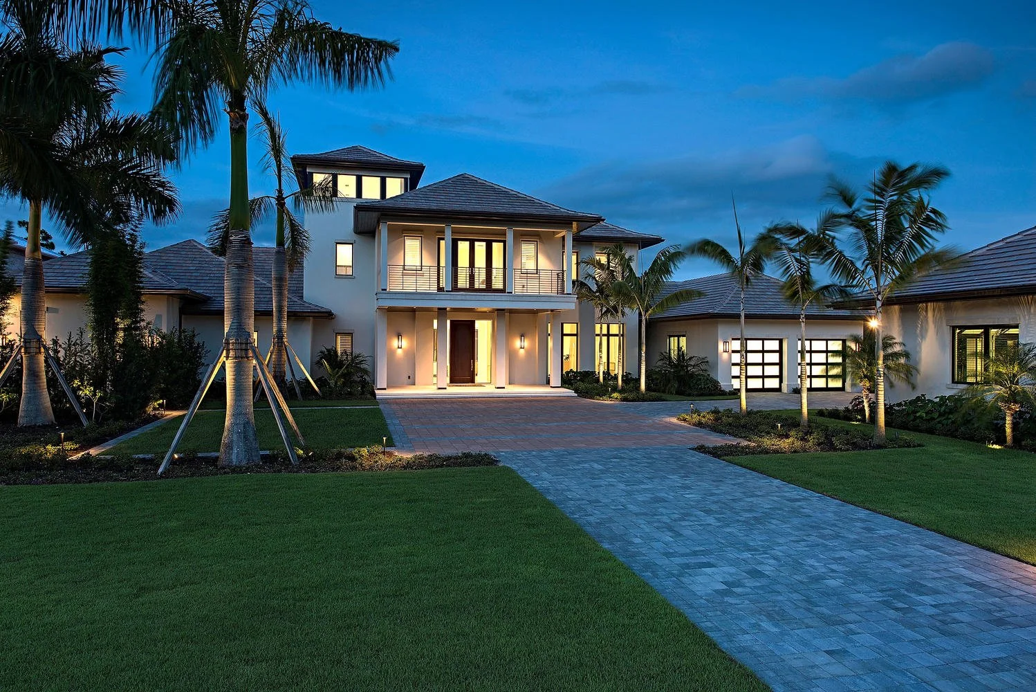 1234 Gordon River Drive Naples-large-001-1-FrontNight-1499x1000-72dpi.jpg