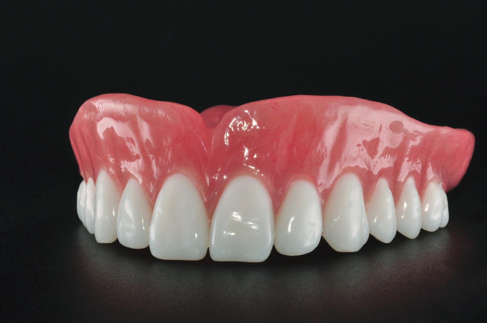 Gorgeous upper denture completed by our amazing techs here at GIE Dental Lab.

Lookin for a lab that can do your removables? Get in contact with us for your next case!

www.giedentallab.com

#DentalExcellence #DentalArtistry #CraftingSmiles #QualityD